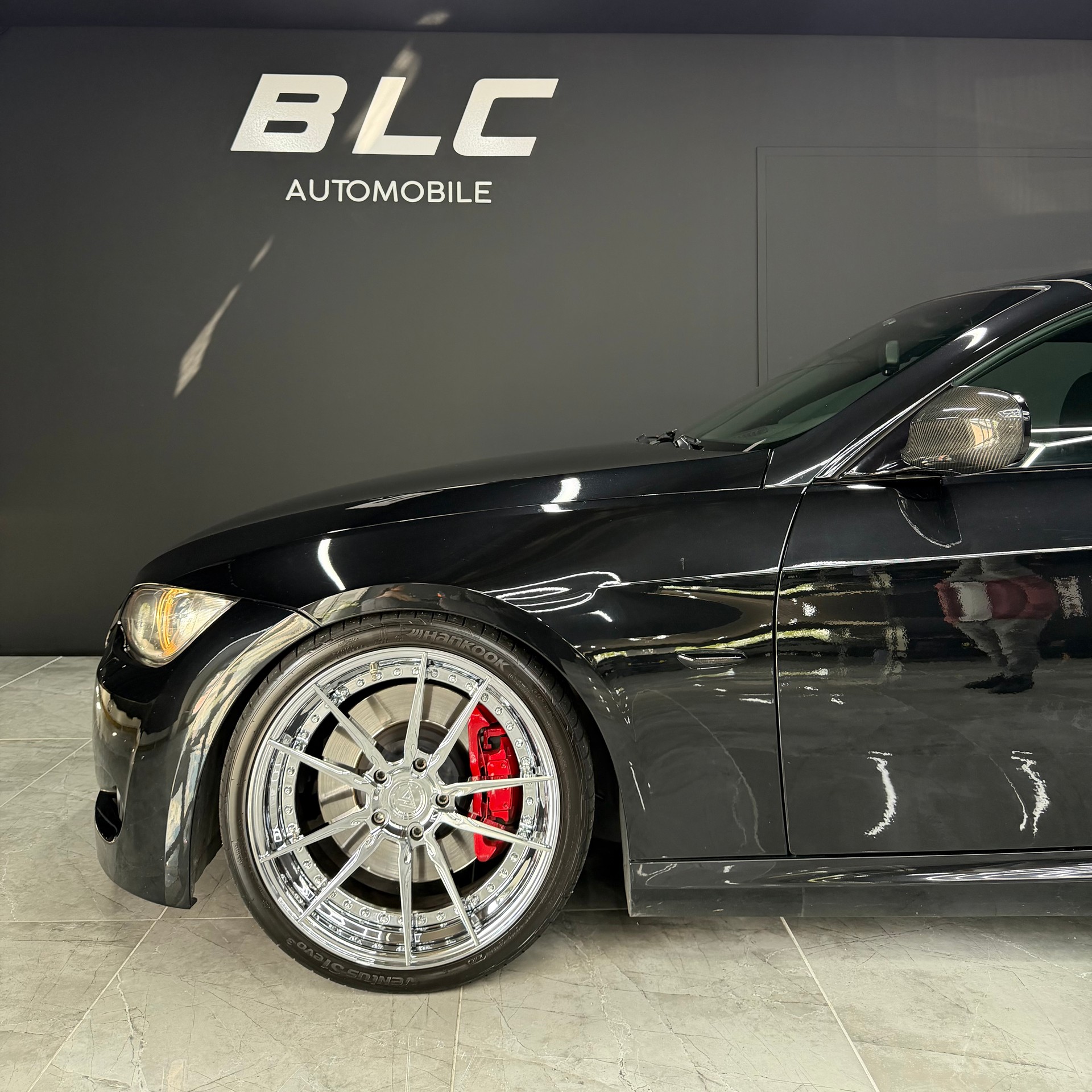 BMW 335i Cabriolet-image-4