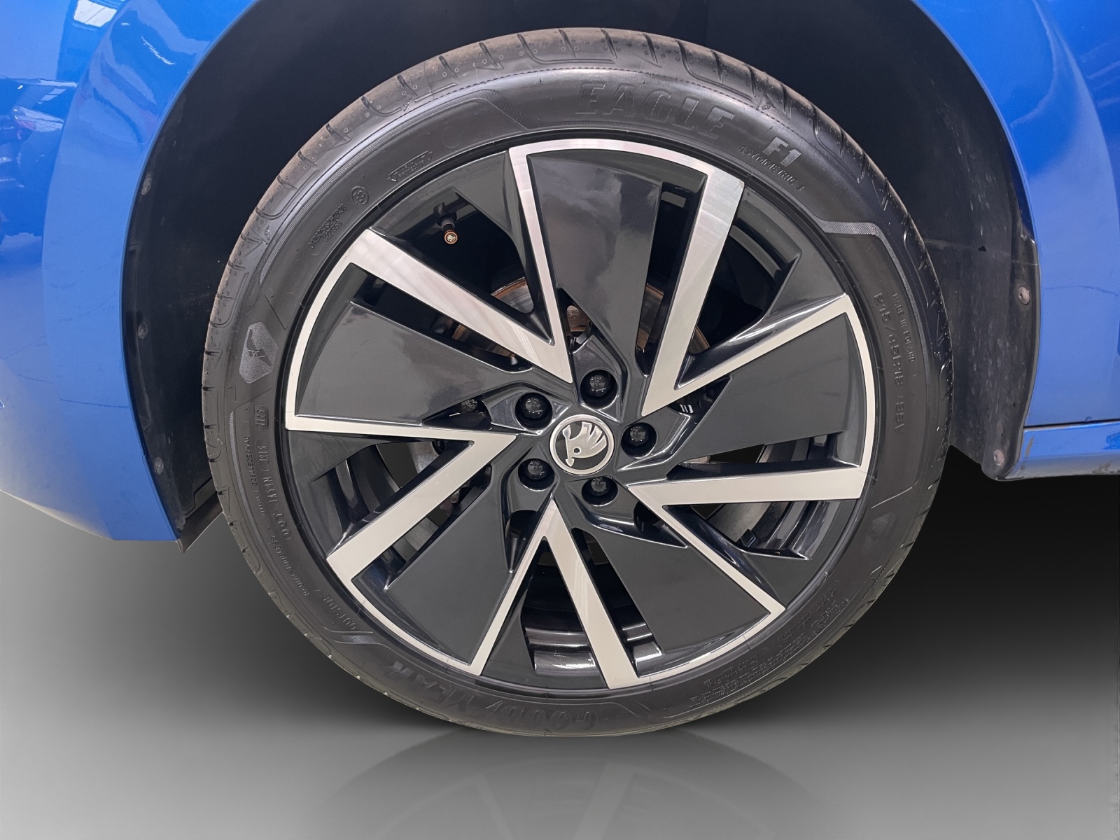 SKODA Kamiq 1.0 TSI Style DSG-image-14