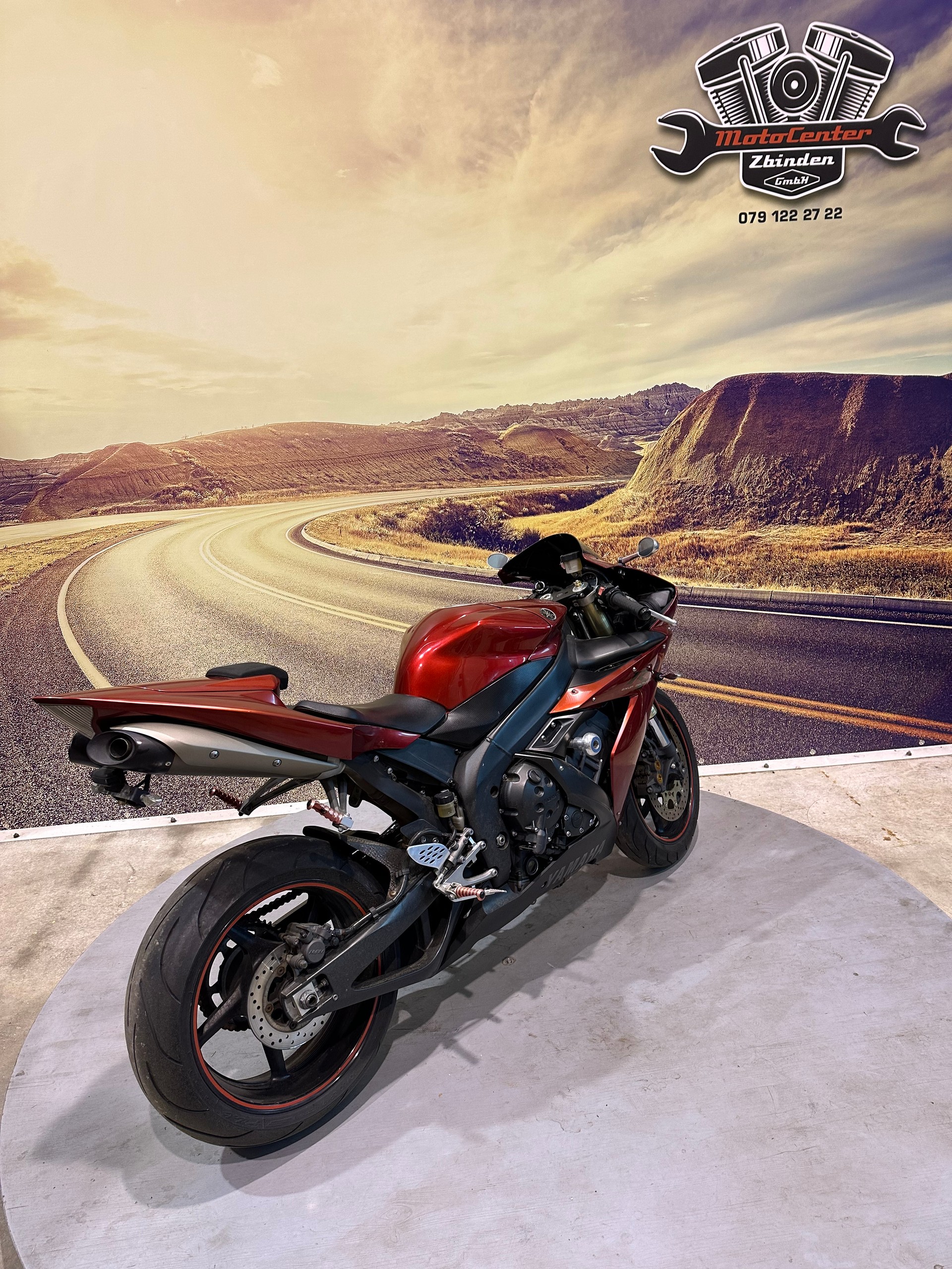 YAMAHA YZF-R1-image-6