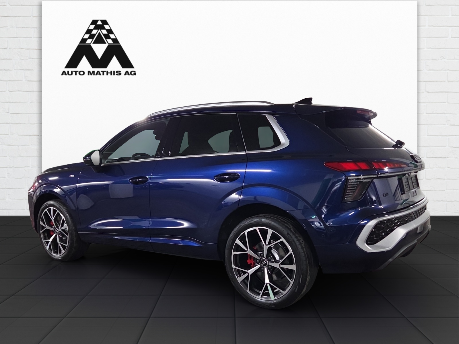 AUDI Q3 Sportback TFSI quattro 195 kW S tronic-image-3
