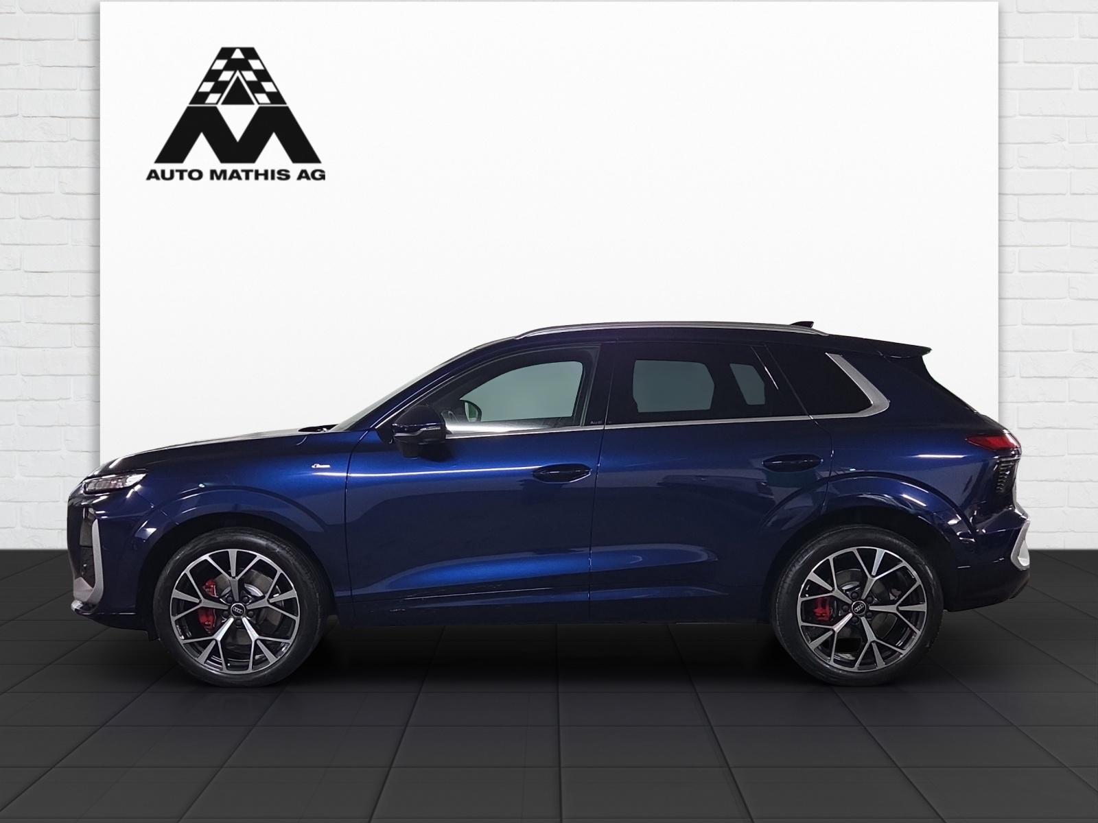 AUDI Q3 Sportback TFSI quattro 195 kW S tronic-image-2