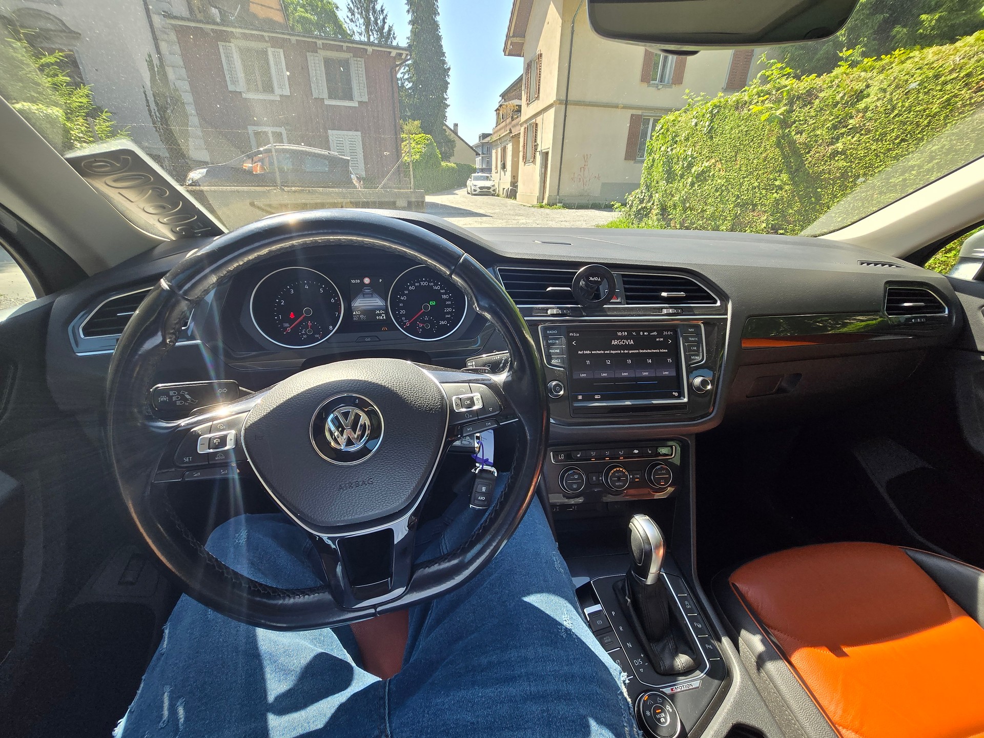 VW Highline-image-9