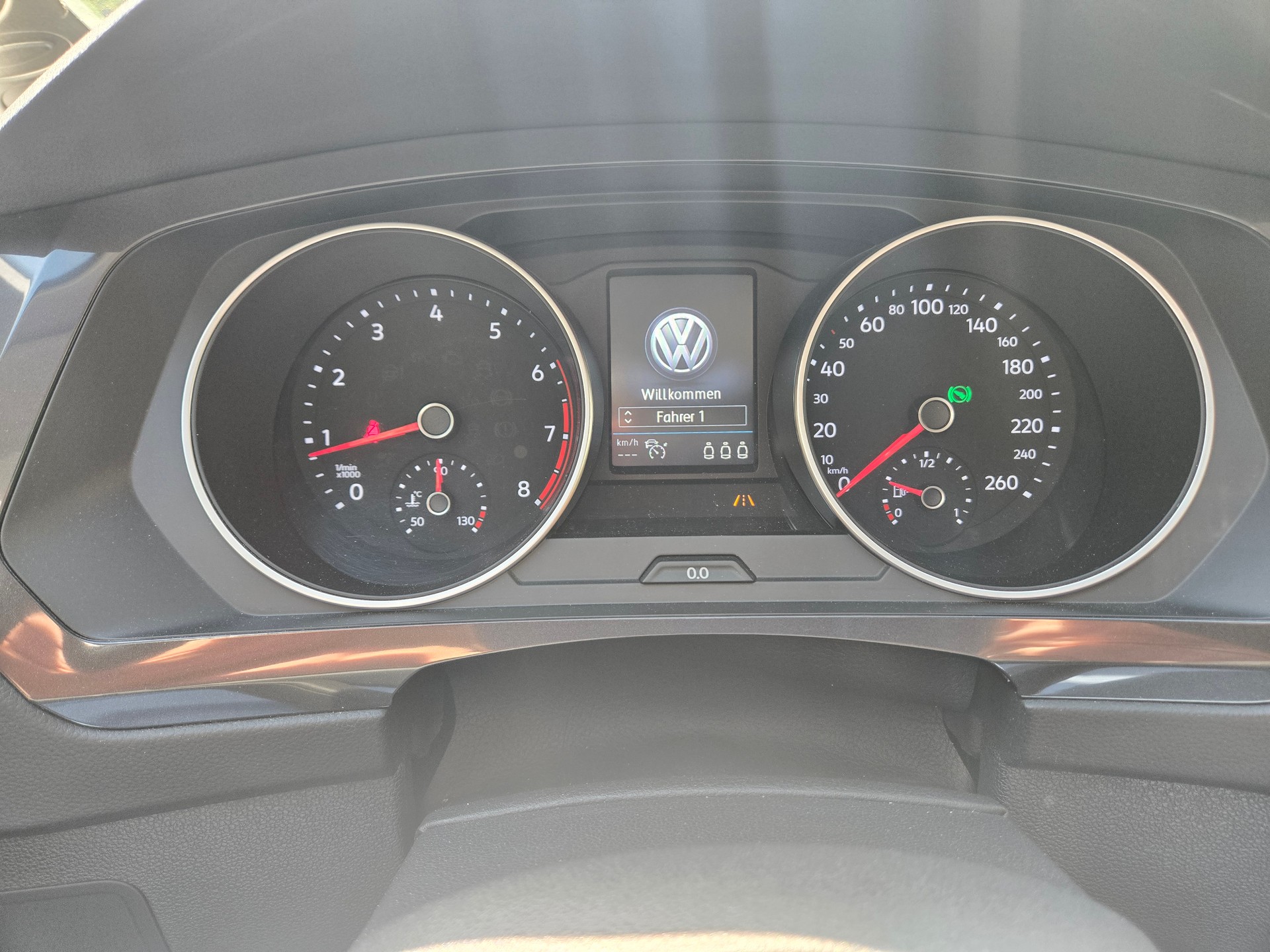 VW Highline-image-11