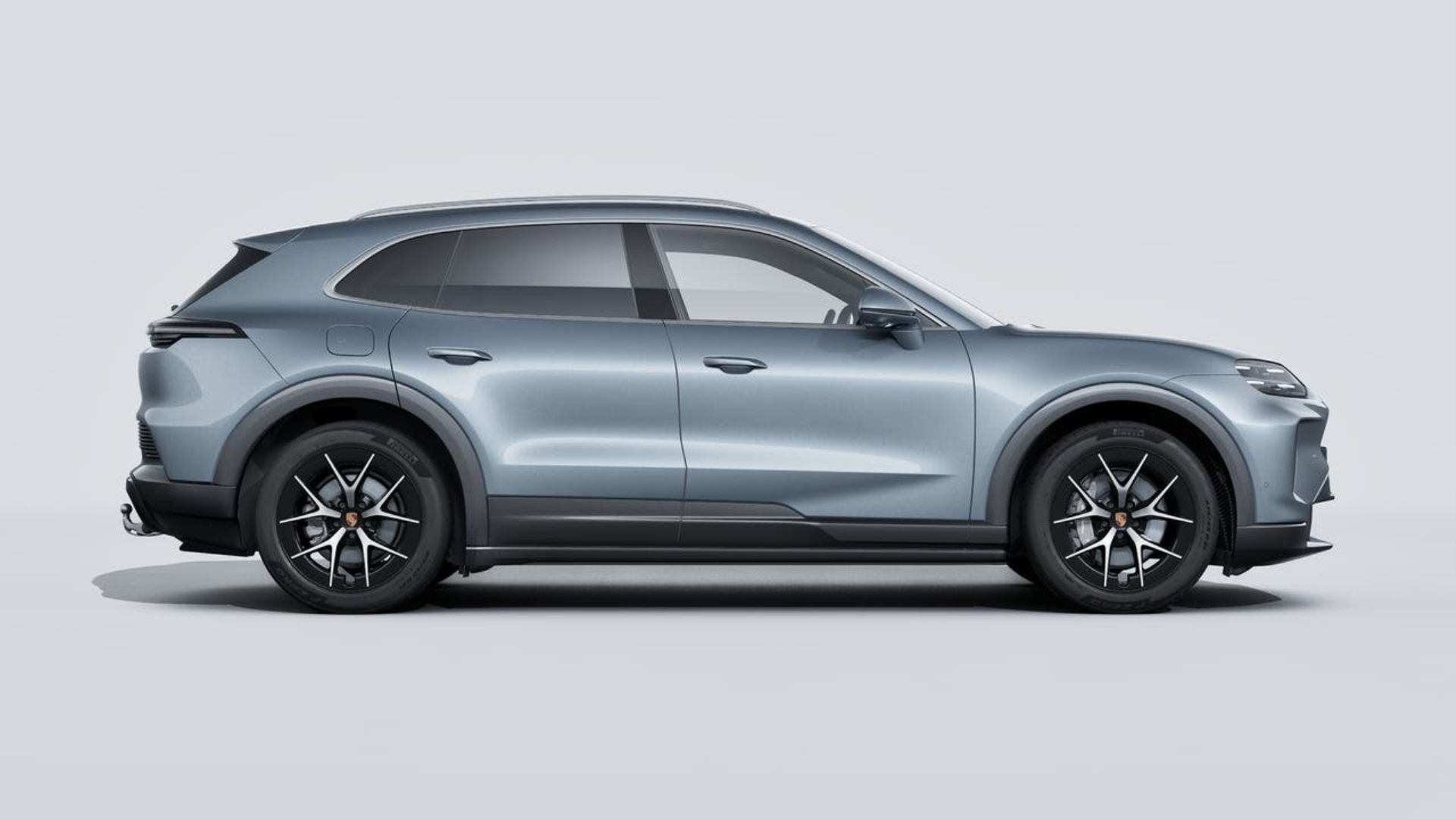 PORSCHE Cayenne Electric-image-5
