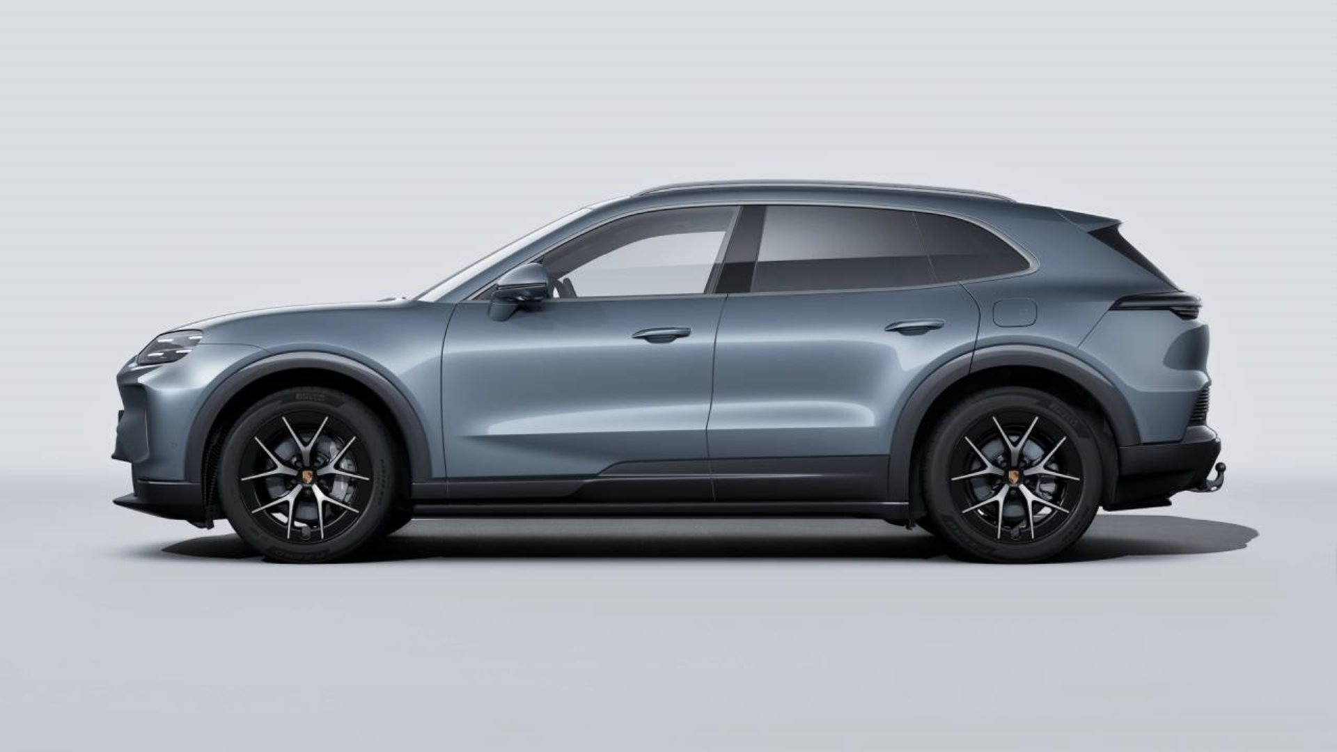 PORSCHE Cayenne Electric-image-1