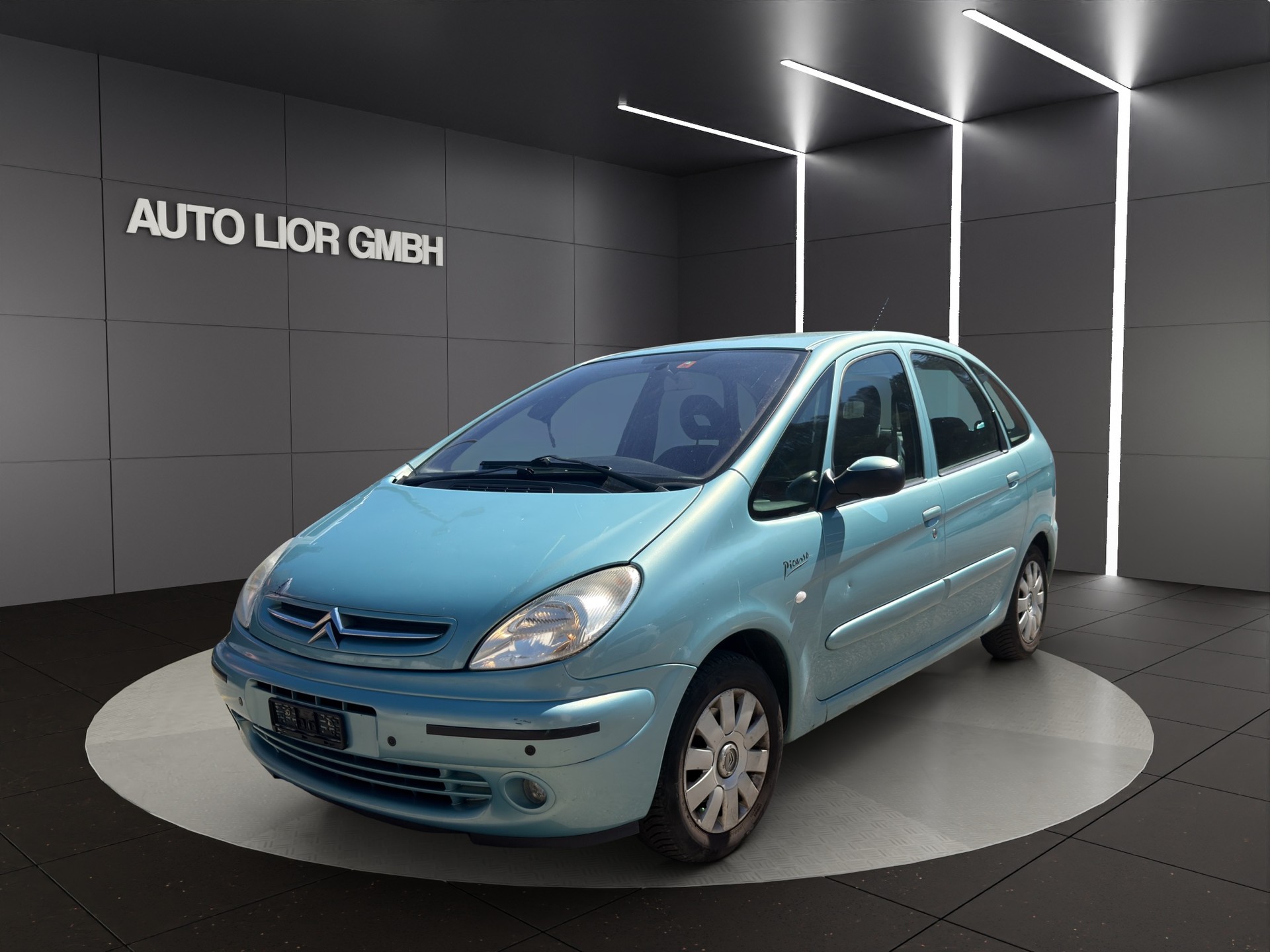CITROEN Xsara Picasso 2.0i 16V SX Automatic-image-0