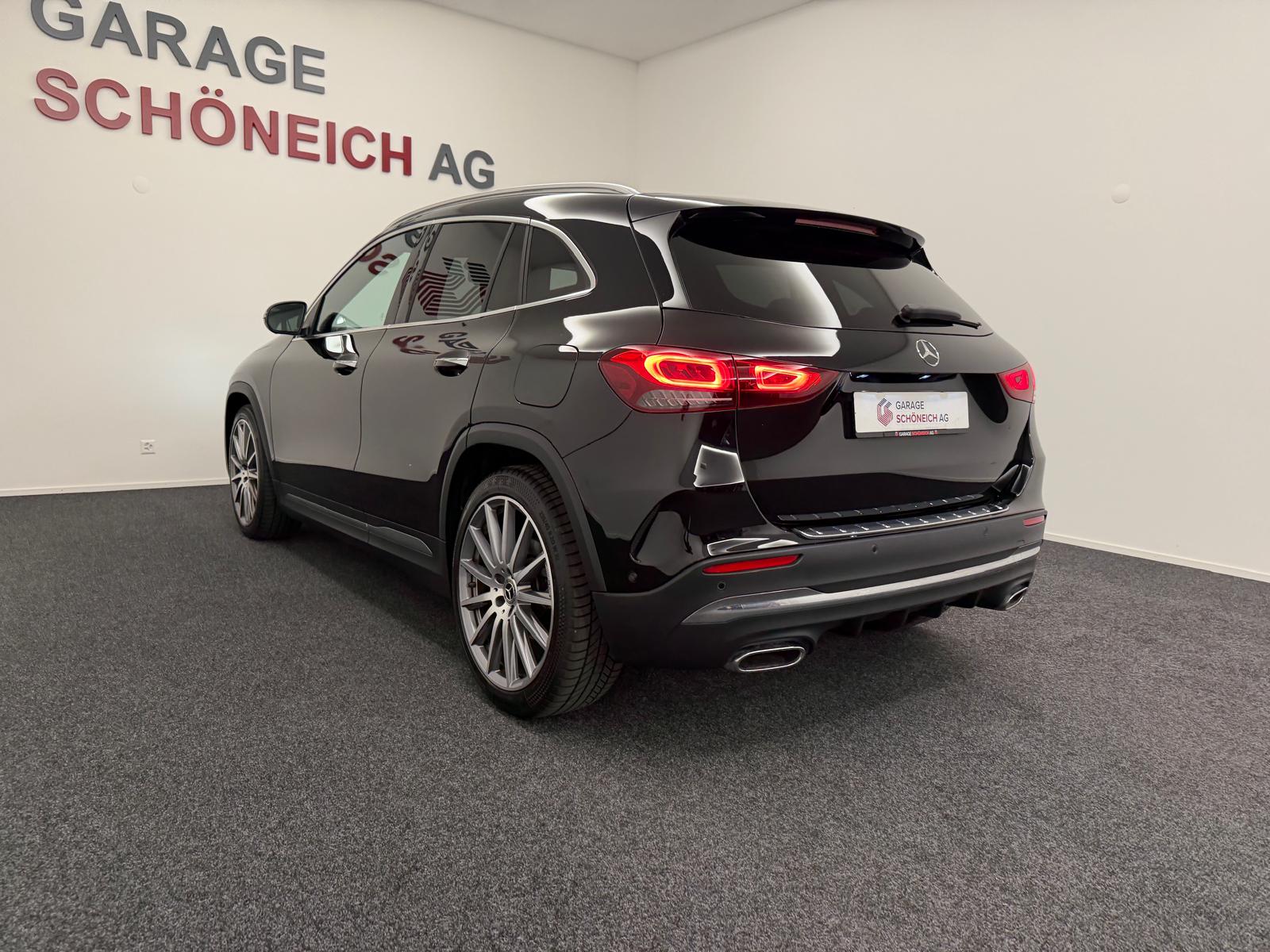 MERCEDES-BENZ GLA 200 4Matic AMG Line 8G-DCT-image-6