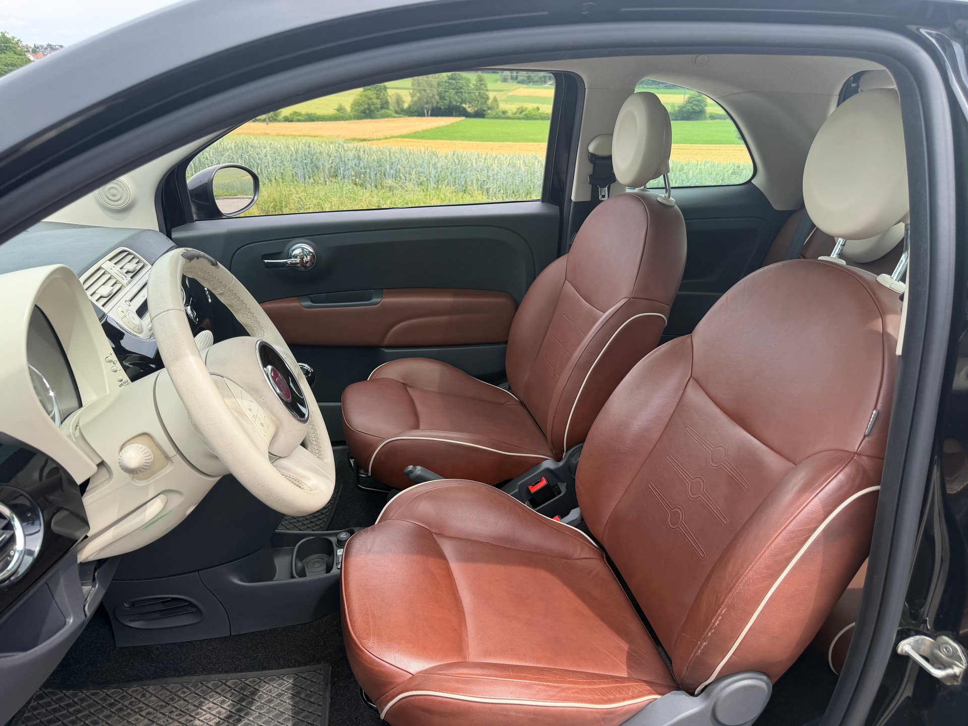 FIAT 500 1.4 16V Lounge-image-6