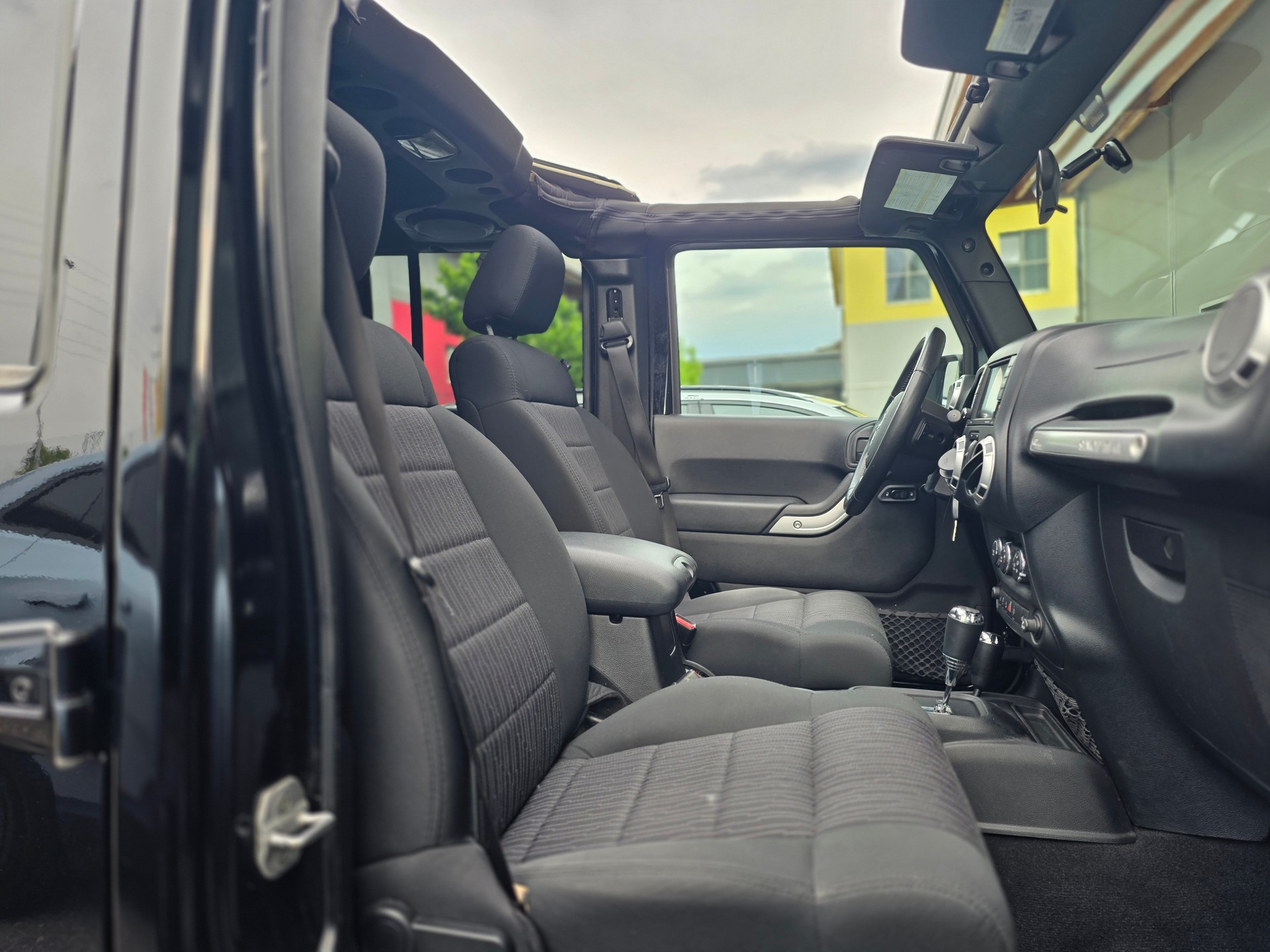 JEEP Wrangler 2.8CRD Unlimited Rubicon Automatic **EL. SEILWINDE - / LED LIGHT -KLIMAAUTAMATIK -SITZHEIZUNG -HARD TOP ABNEHMBAR**-image-14