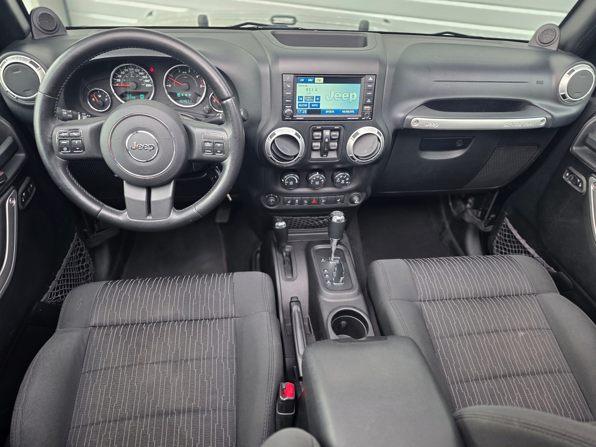 JEEP Wrangler 2.8CRD Unlimited Rubicon Automatic **EL. SEILWINDE - / LED LIGHT -KLIMAAUTAMATIK -SITZHEIZUNG -HARD TOP ABNEHMBAR**-image-12