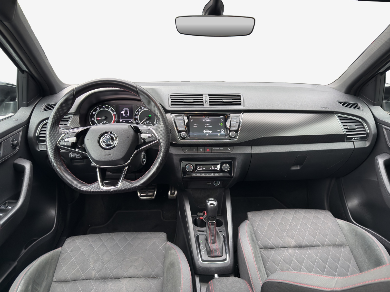SKODA Fabia 1.0 TSI Monte Carlo DSG-image-8