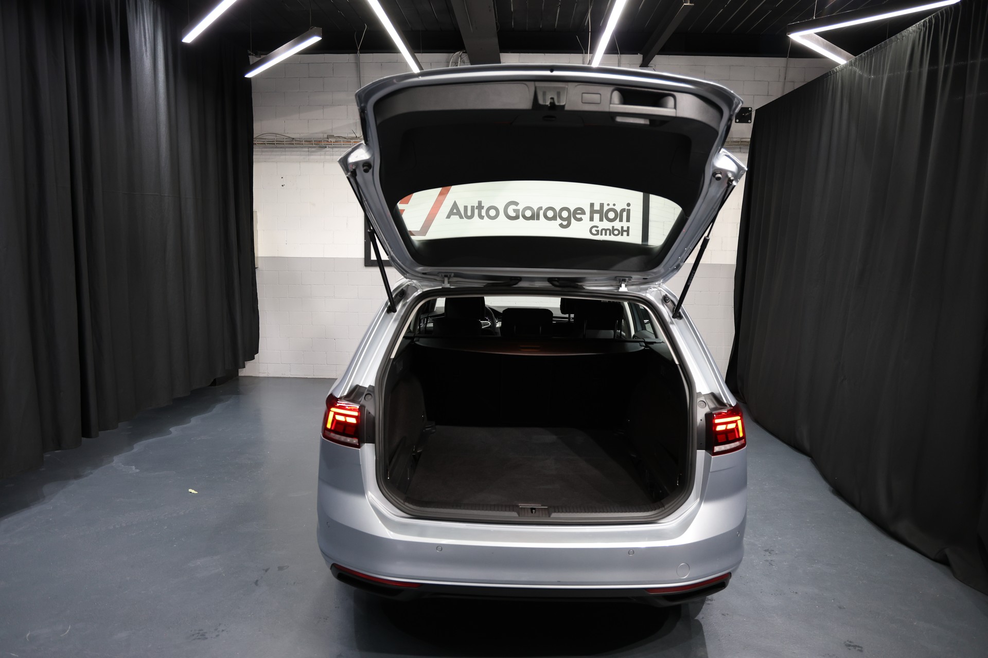 VW Passat 2.0 TDI BMT Business DSG-image-19