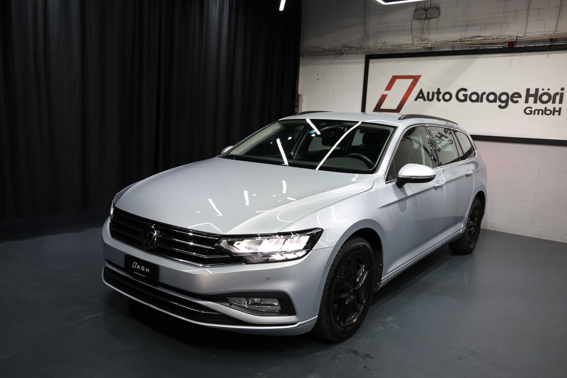 VW Passat 2.0 TDI BMT Business DSG-image-2