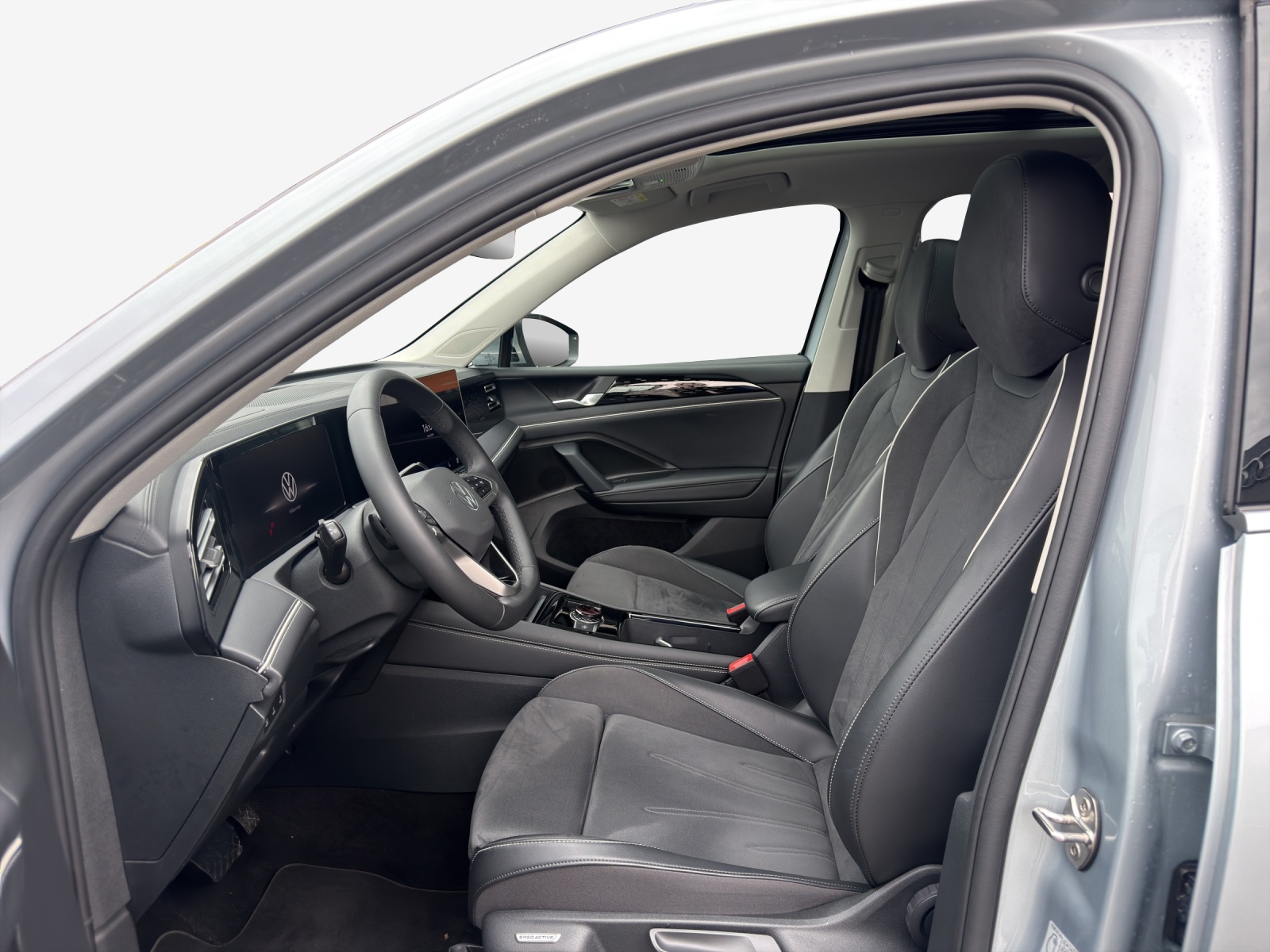 VW Tiguan 2.0 TSI DSG Elegance 4Motion-image-7