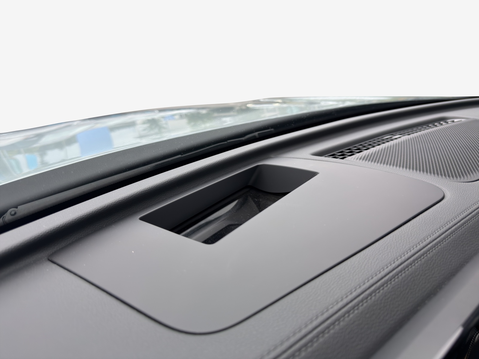 VW Tiguan 2.0 TSI DSG Elegance 4Motion-image-15