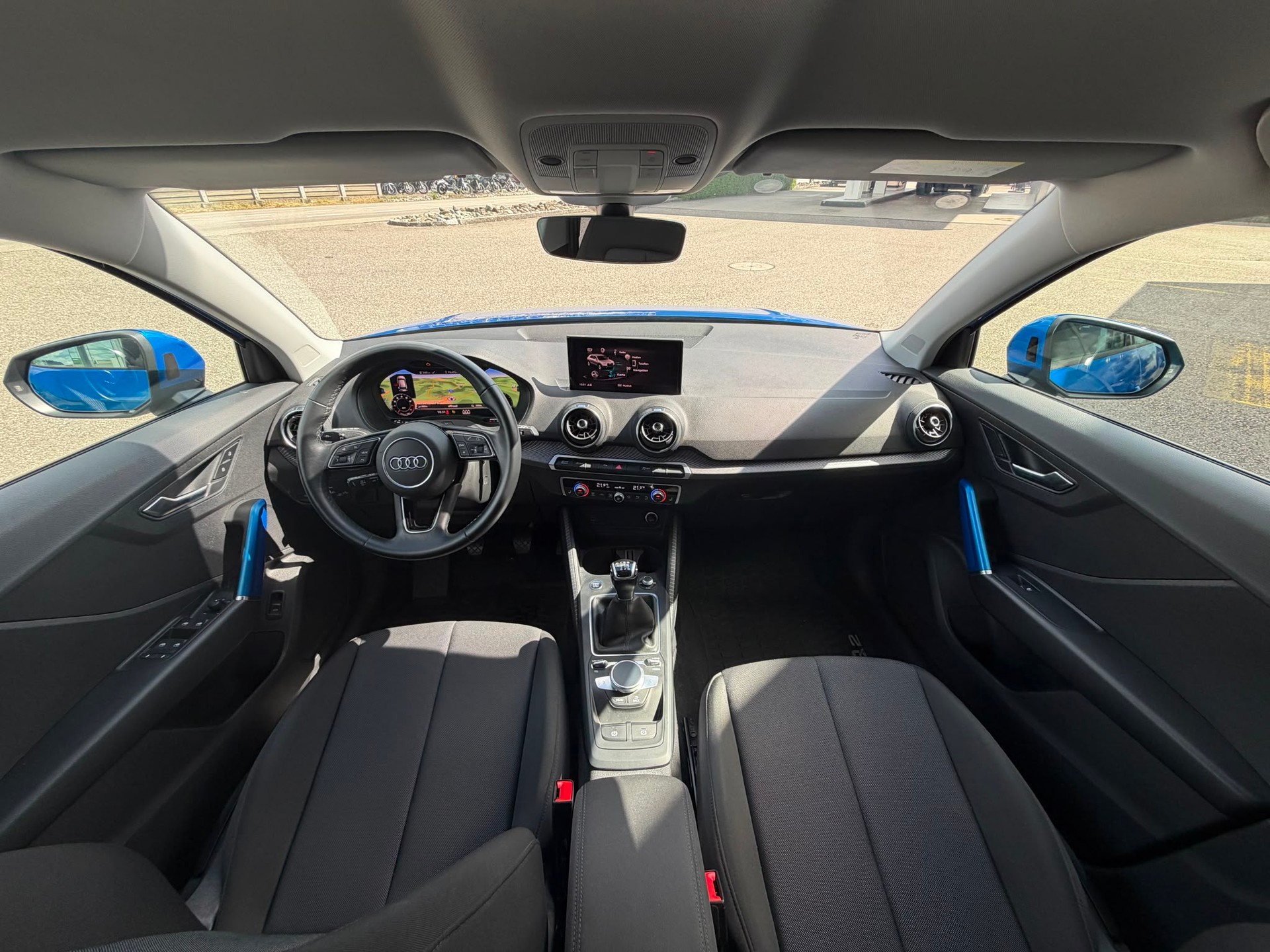AUDI Q2 35 TFSI advanced-image-21