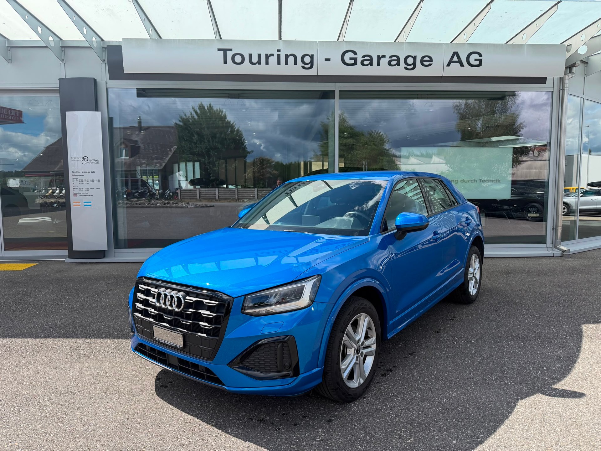 AUDI Q2 35 TFSI advanced-image-0