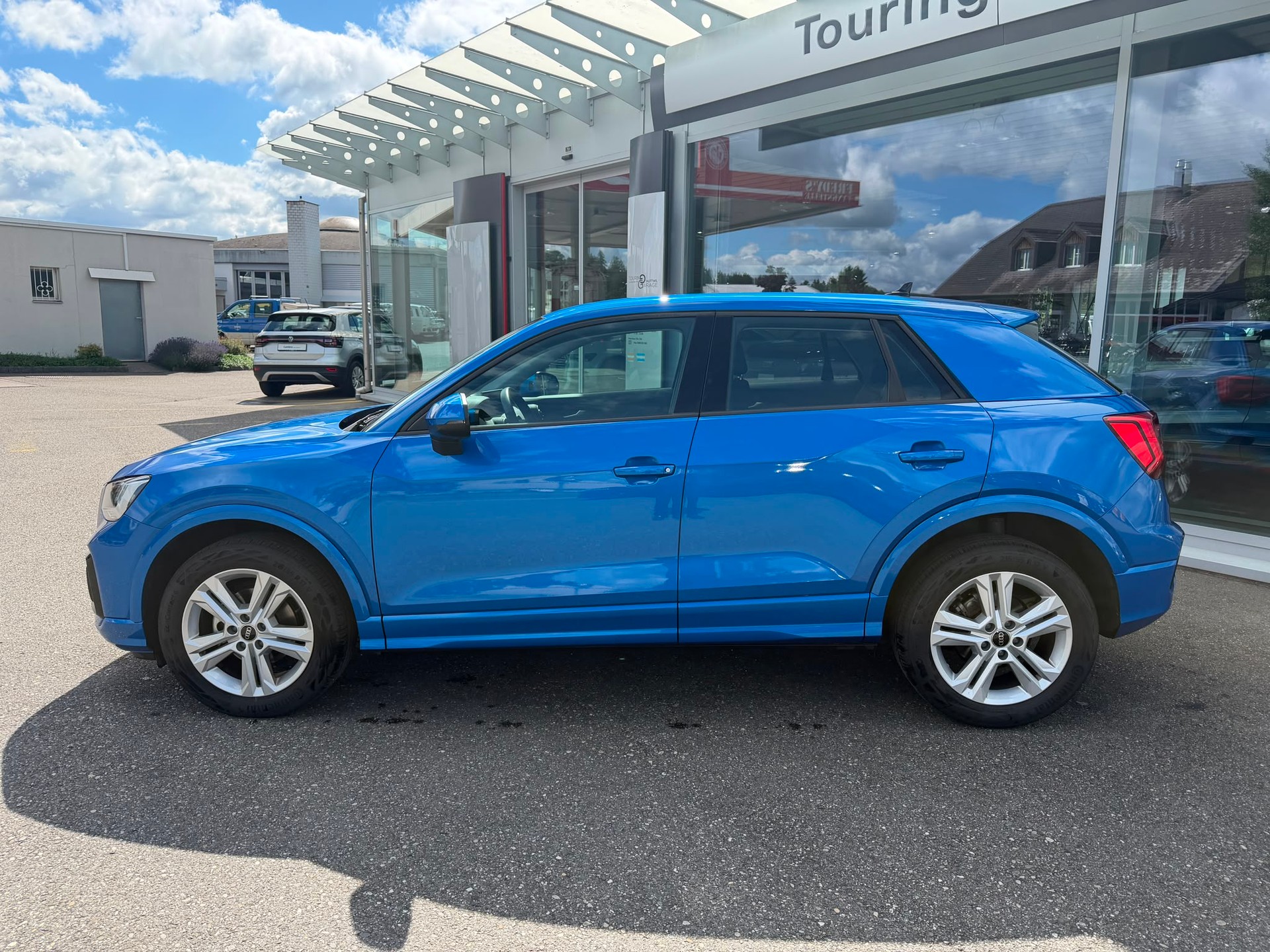 AUDI Q2 35 TFSI advanced-image-1