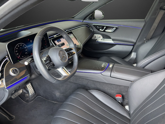 MERCEDES-BENZ E 200 9G-Tronic 4Matic-image-5