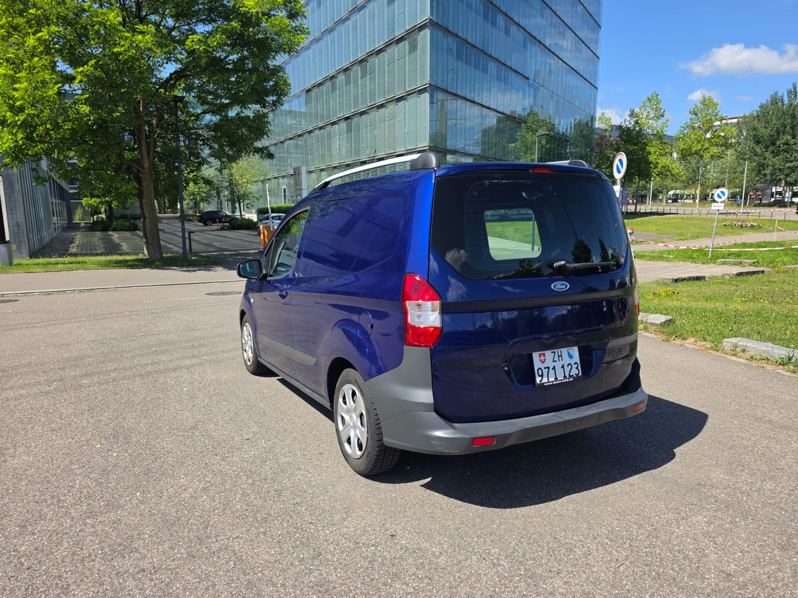 FORD 1.0 EcoB Trend-image-2