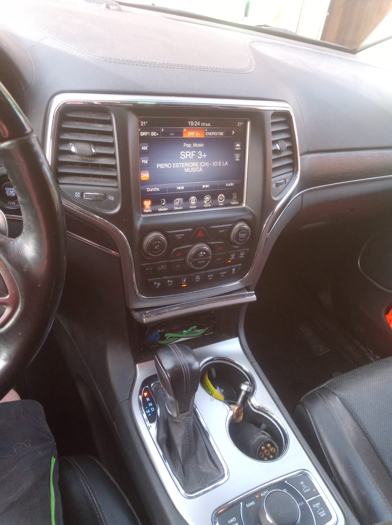 JEEP 3.0 CRD 250 Summit-image-4