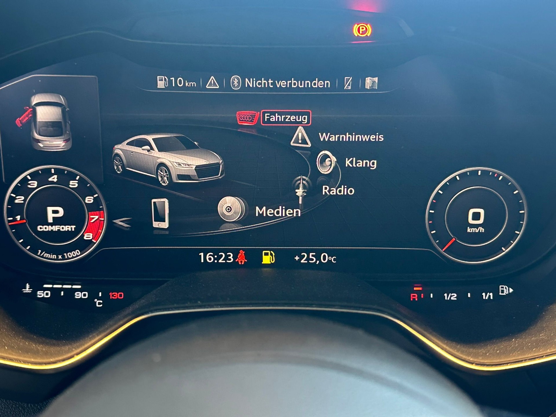 AUDI TT Coupé 45 TFSI quattro S-tronic-image-11