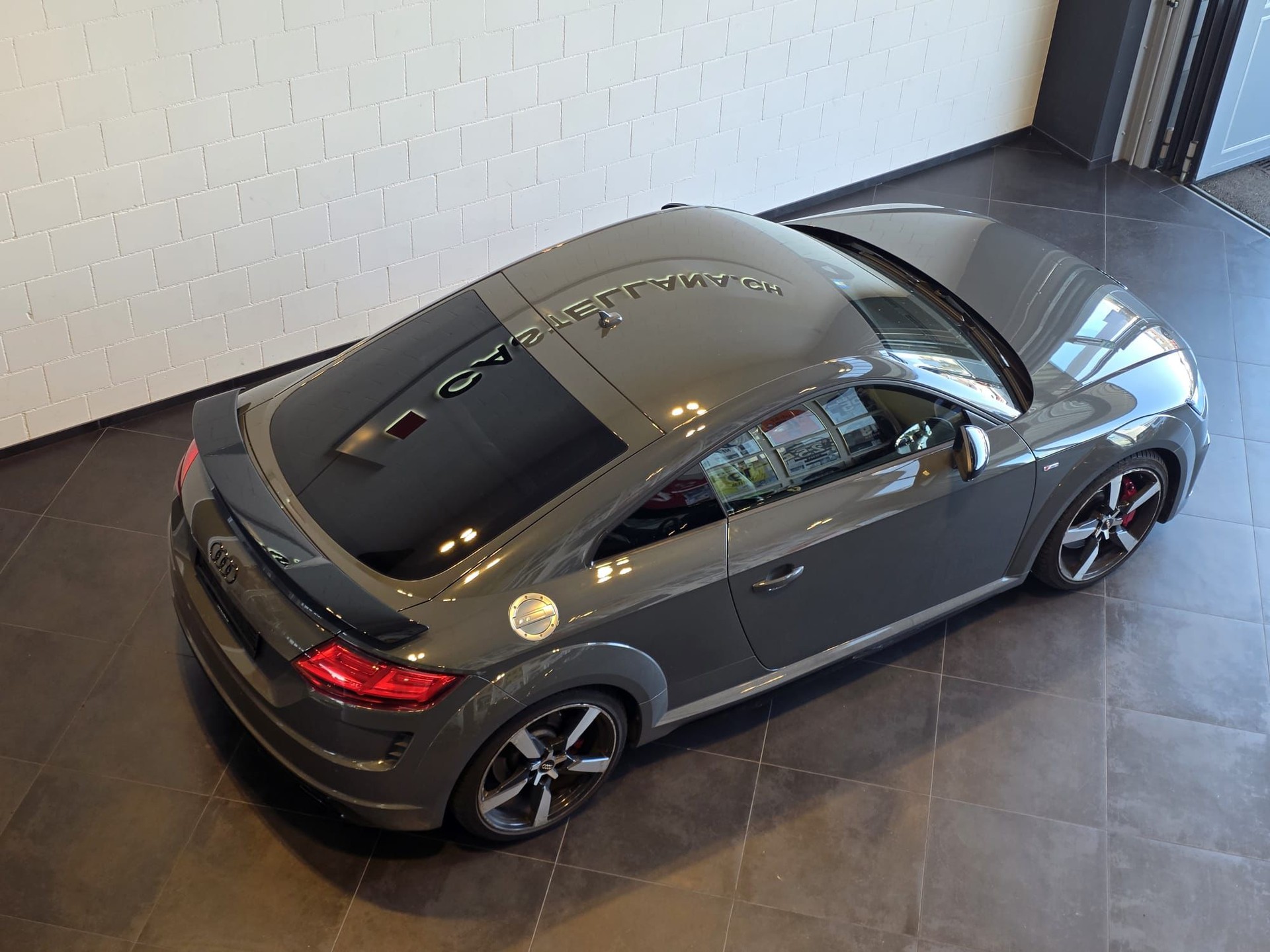 AUDI TT Coupé 45 TFSI quattro S-tronic-image-4