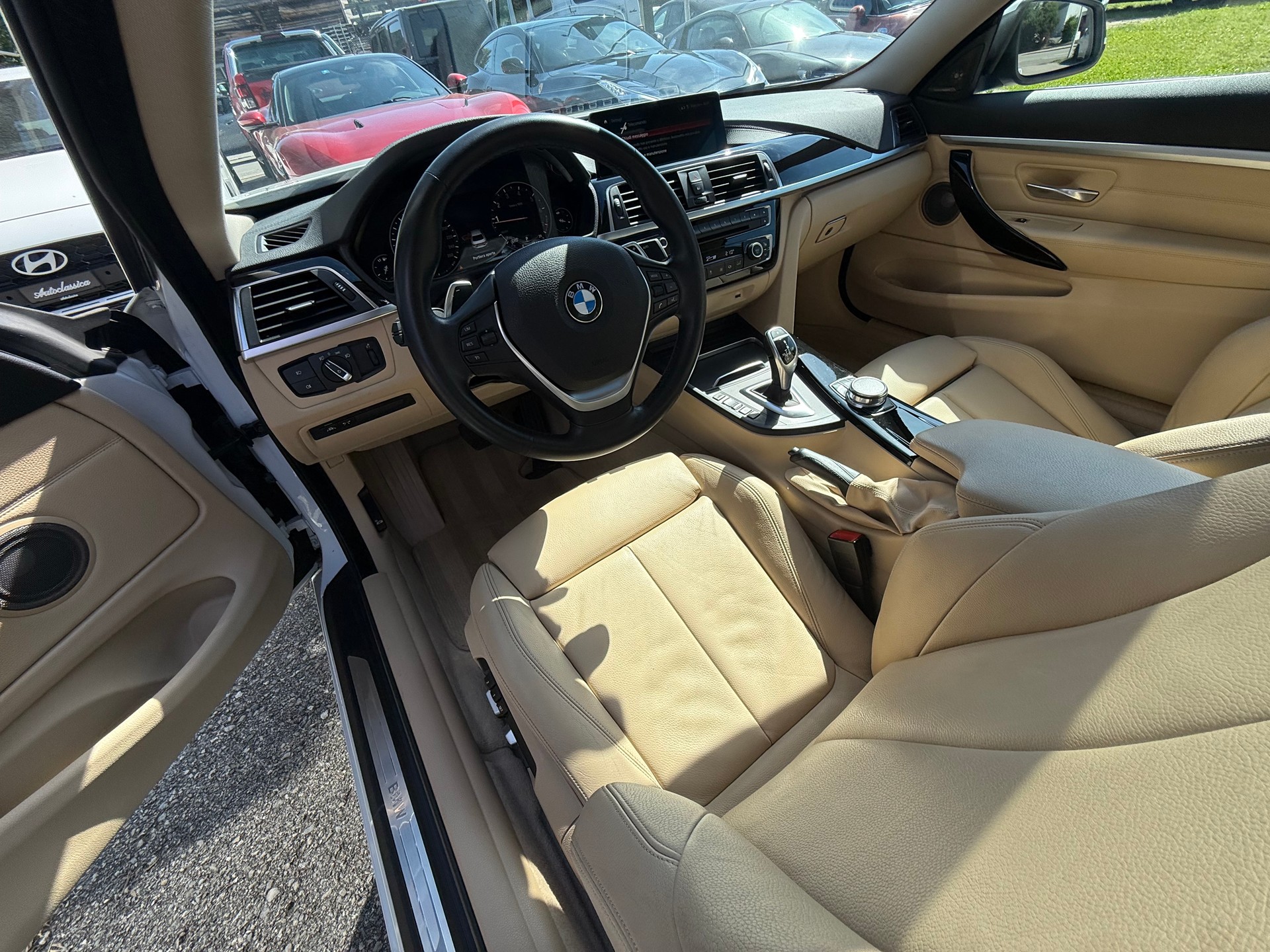 BMW 440i Coupé xDrive Luxury Line Steptronic-image-9