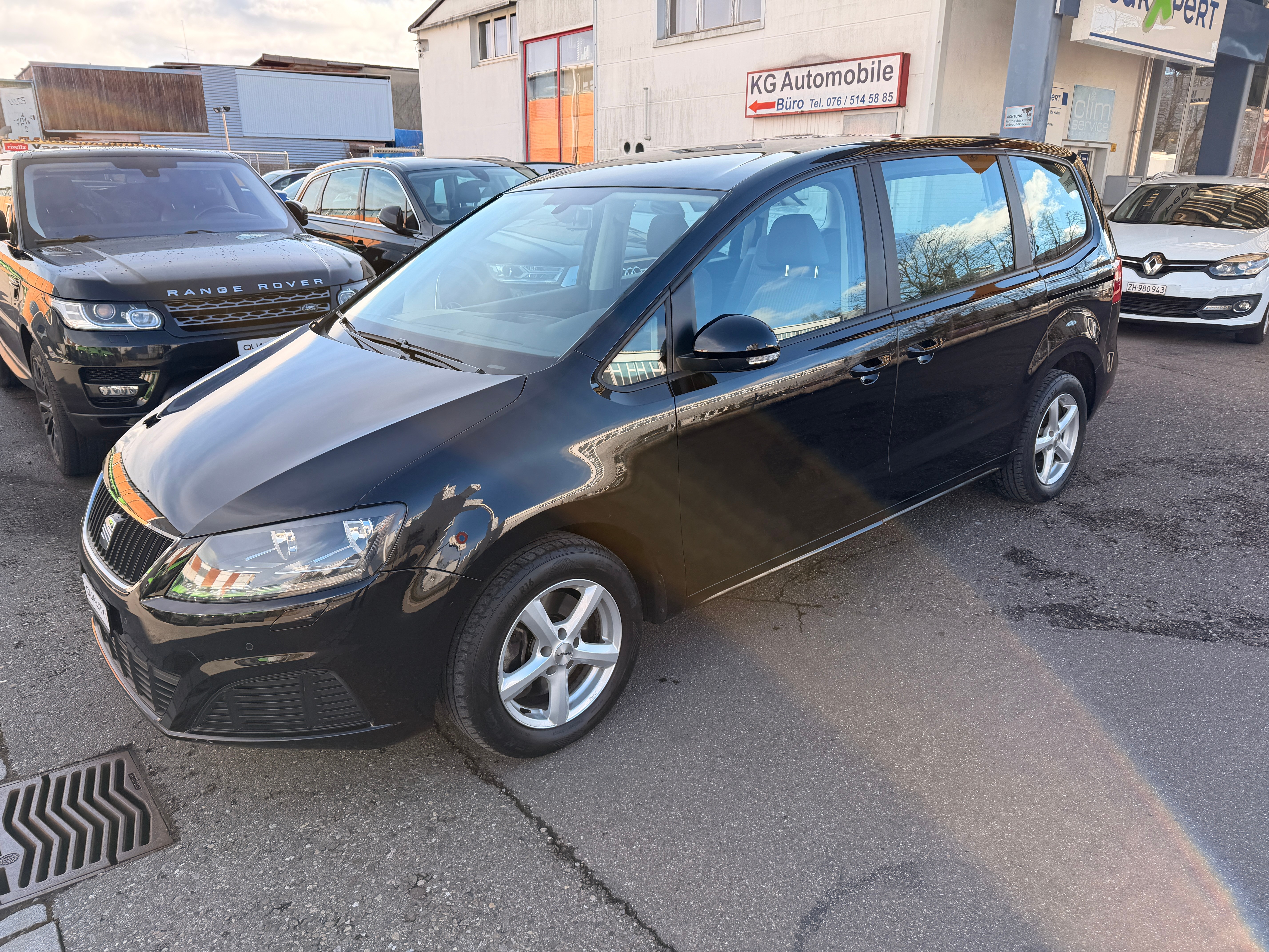 Car photo