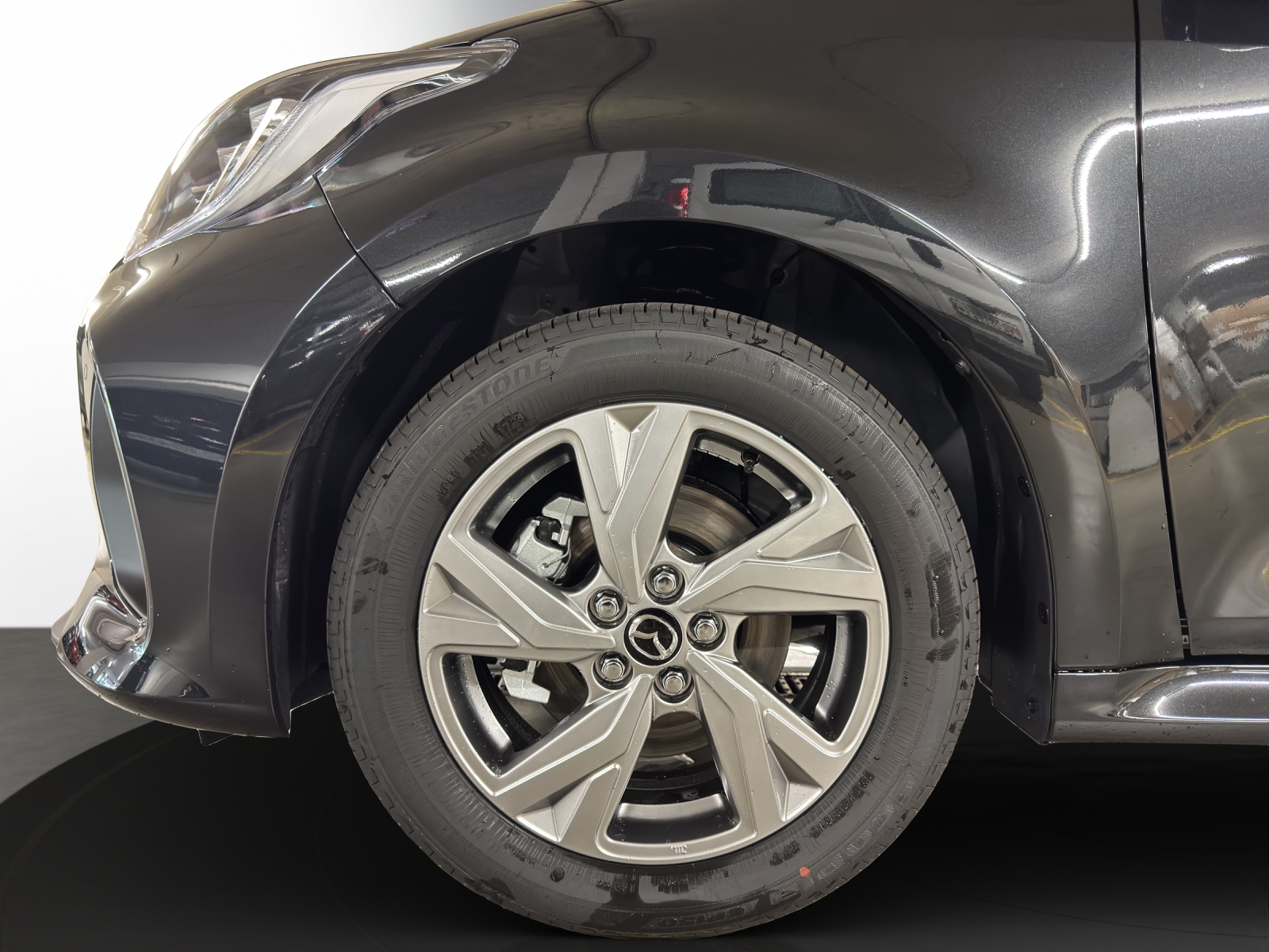 MAZDA 2 Hybrid Exclusive-Line-image-6