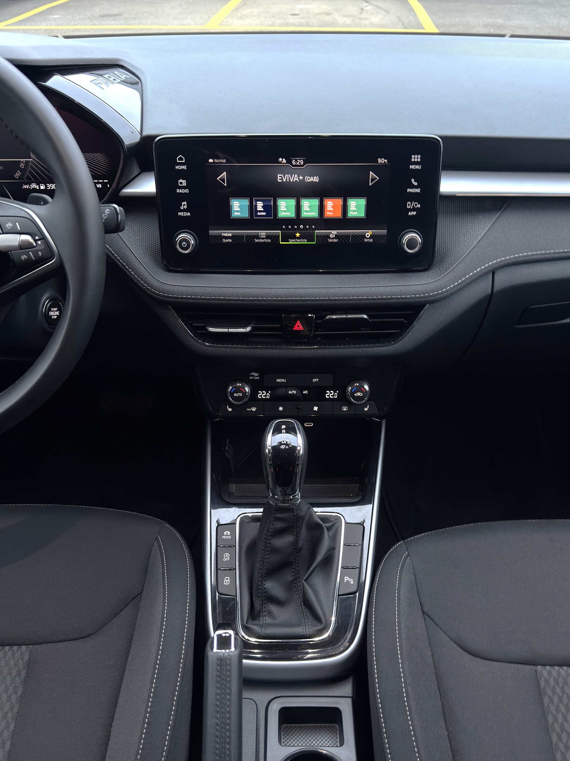 SKODA Fabia 1.0 TSI Selection DSG-image-16
