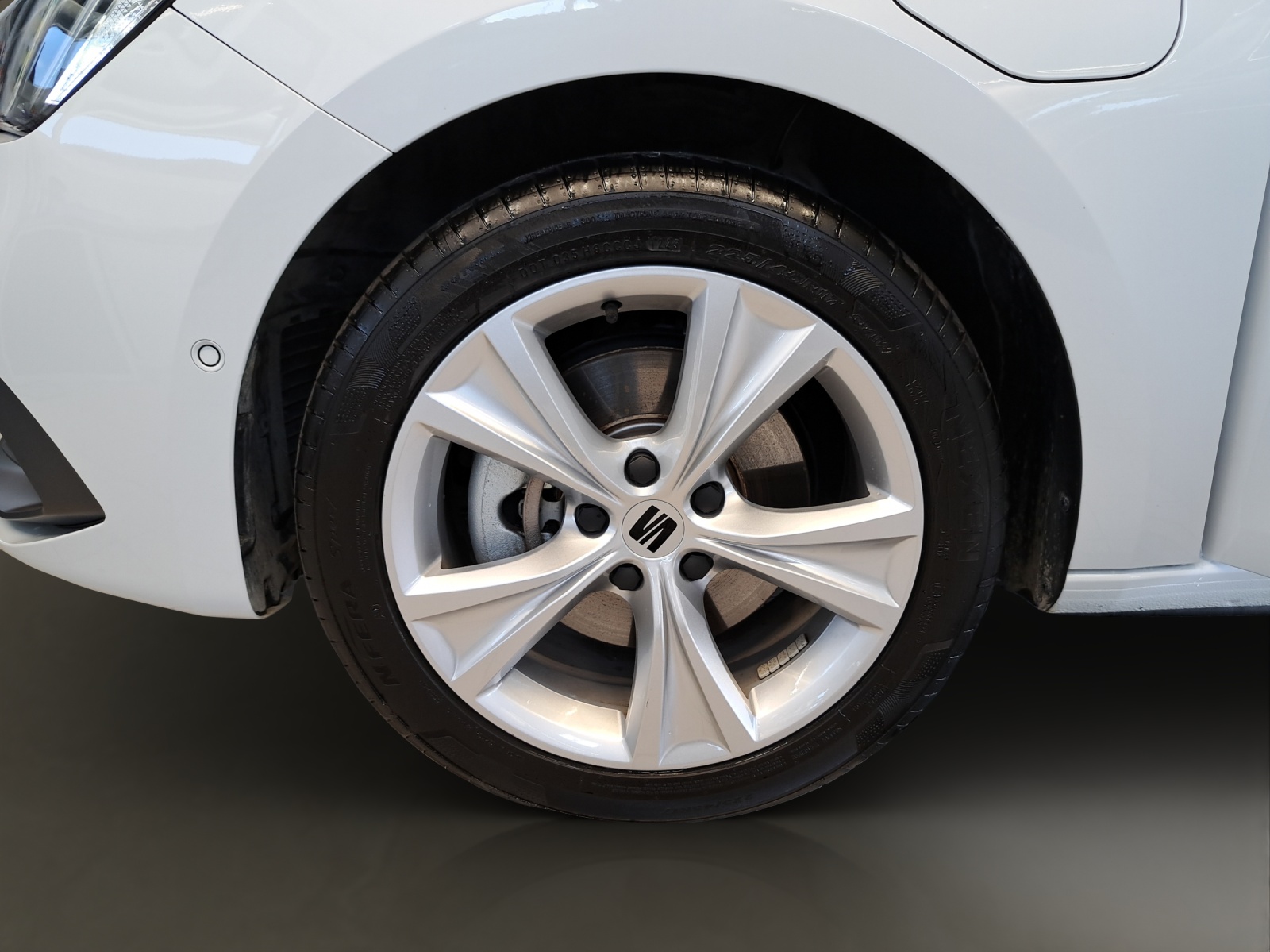 SEAT Leon ST 1.5 eHybrid FR DSG-image-14