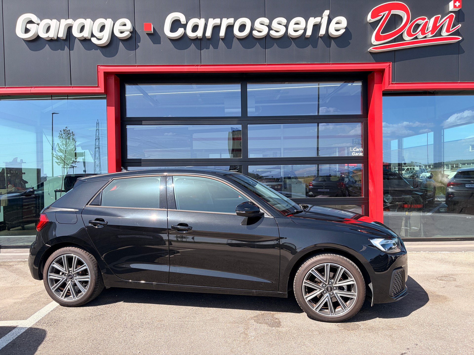 AUDI A1 Sportback 30 TFSI Attraction S-tronic-image-0