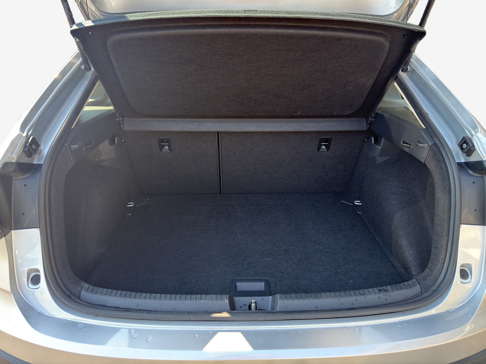 VW Taigo 1.0 TSI Style DSG-image-12