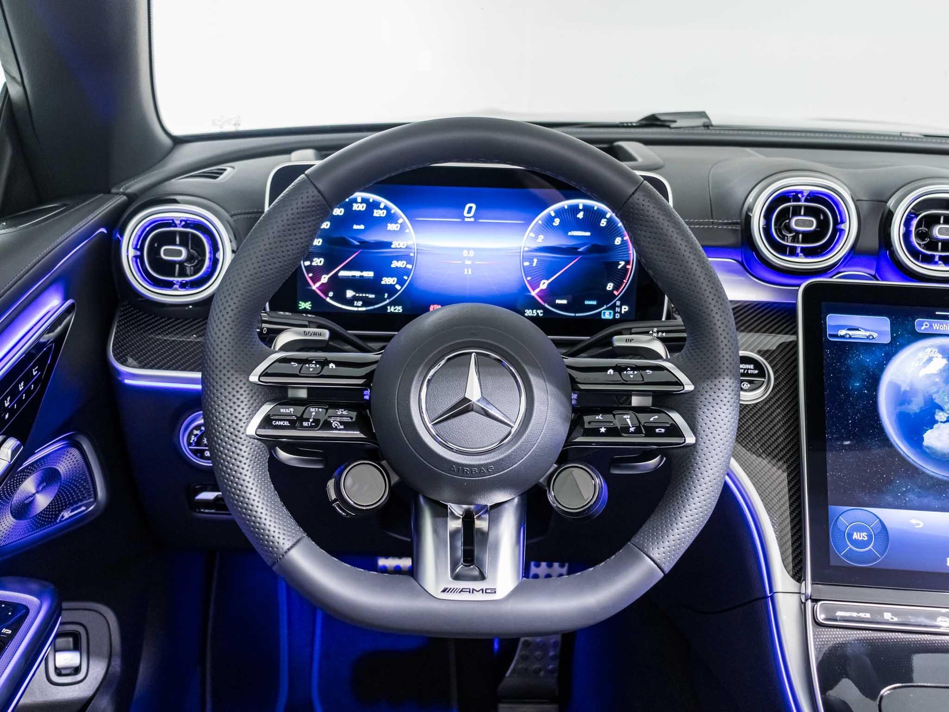 MERCEDES-BENZ CLE 53 AMG 4MATIC+ Cabriolet-image-8