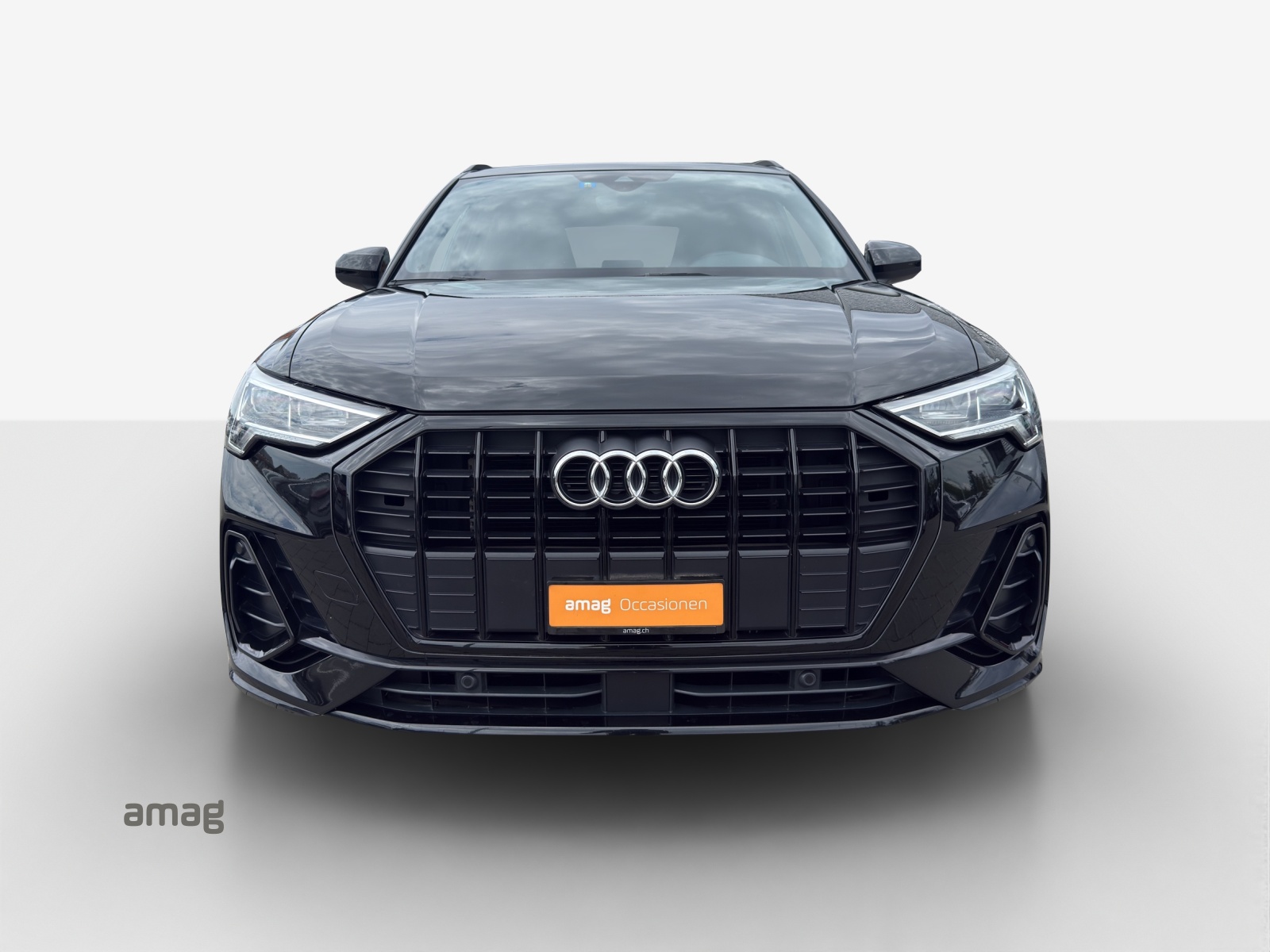 AUDI Q3 35 TFSI S line Attraction S-tronic-image-6