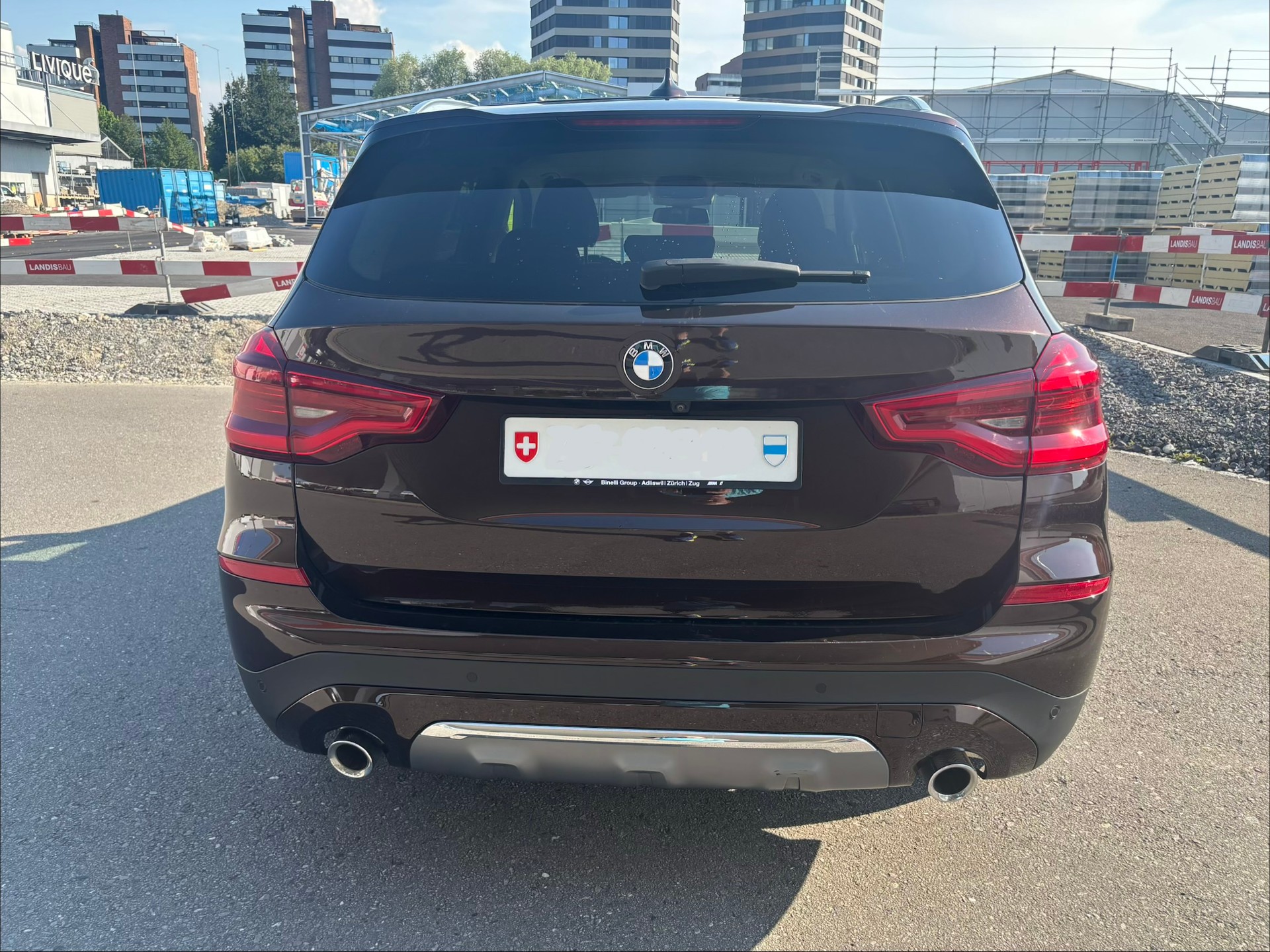 BMW 20d xDrive Luxury Line-image-2