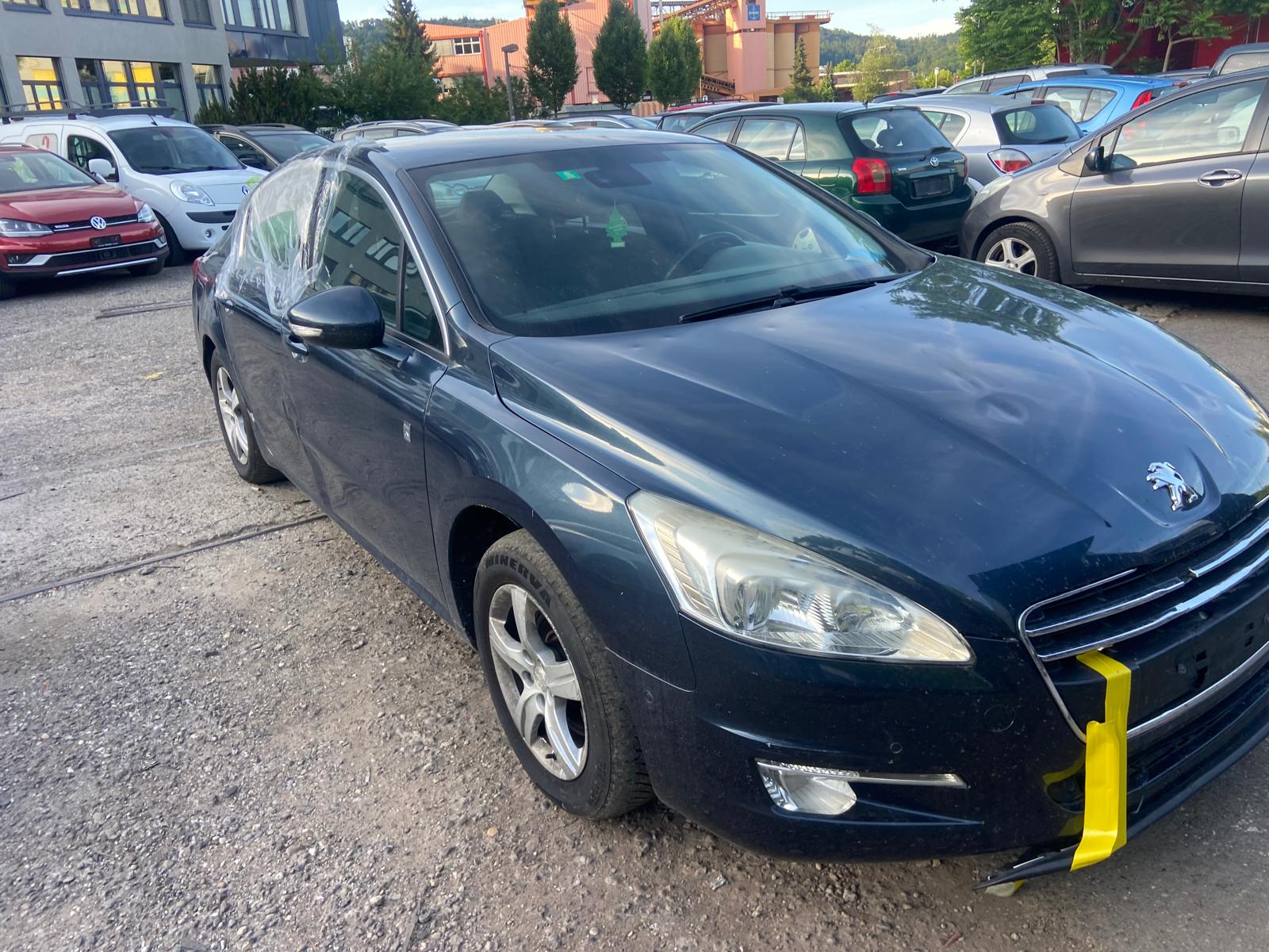 PEUGEOT 508 2.0 HDI Hybrid4 Allure EGS6-image-1