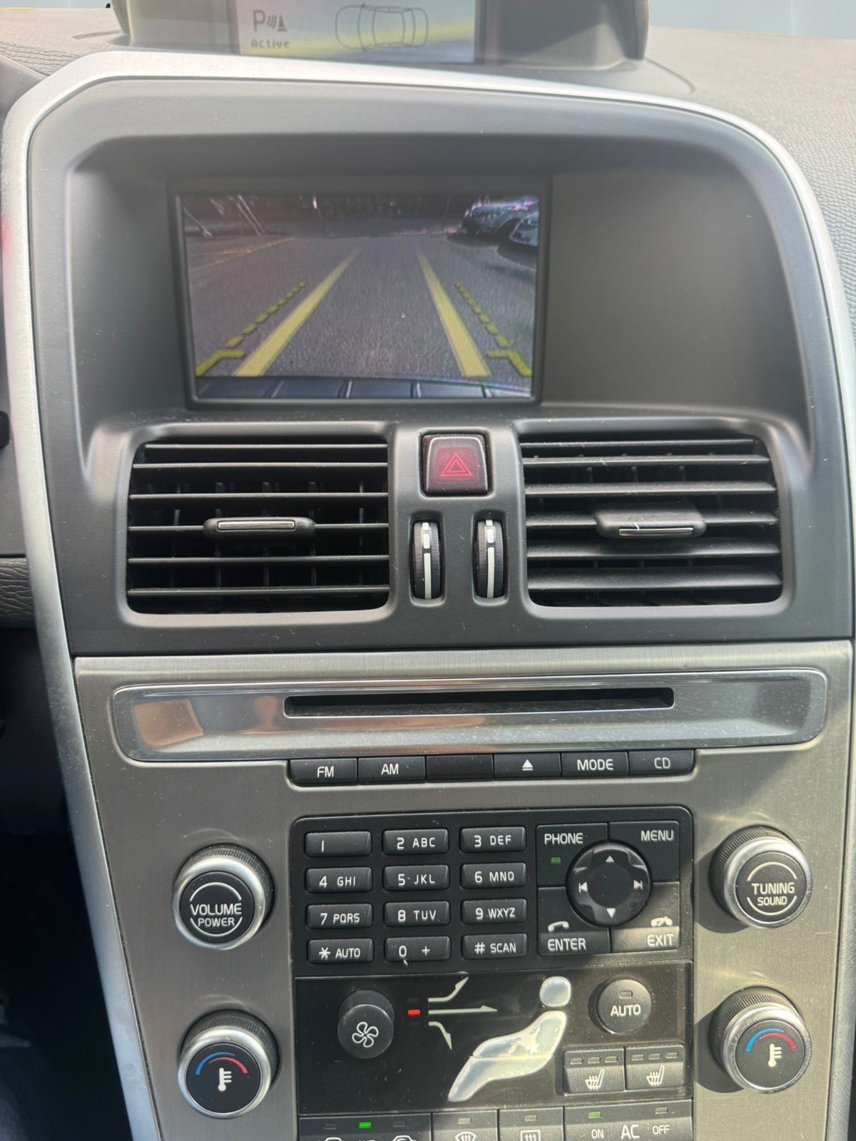 VOLVO XC60 D5 AWD Summum Geartronic-image-11