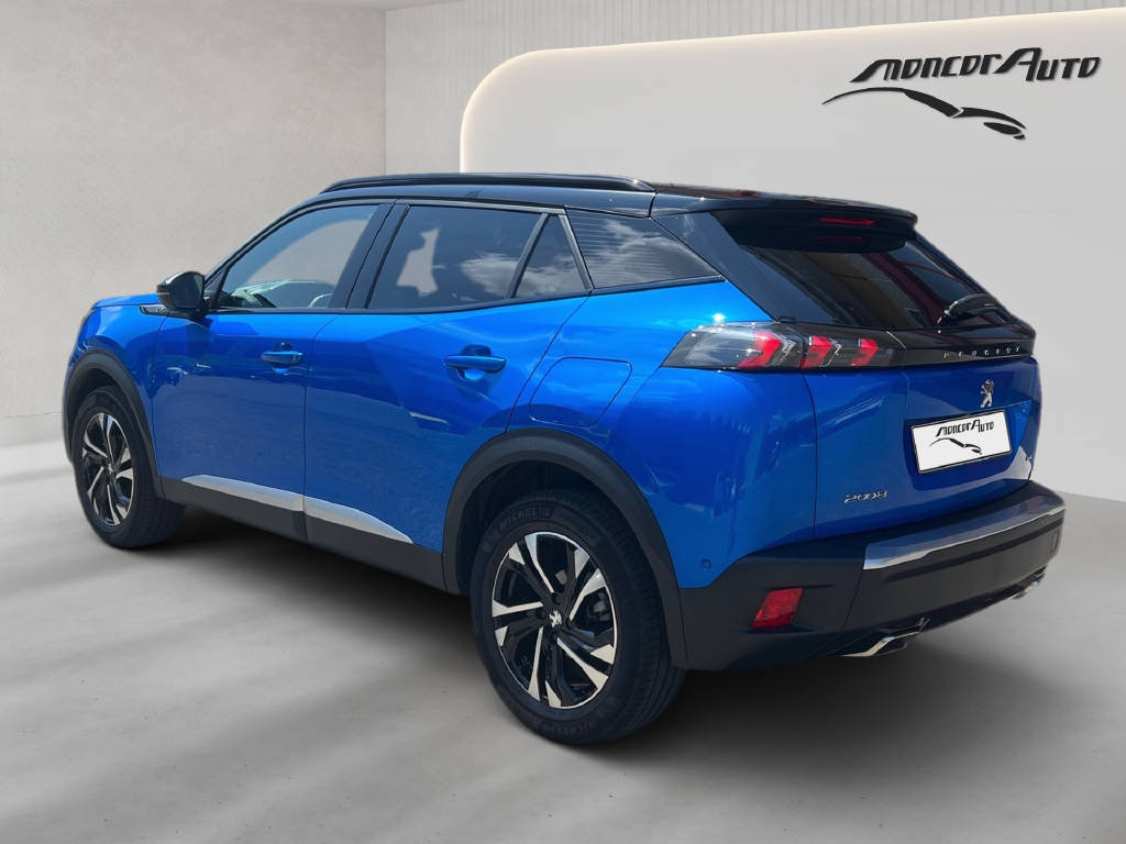 PEUGEOT 2008 1.2 Pure Tech GT EAT8-image-6