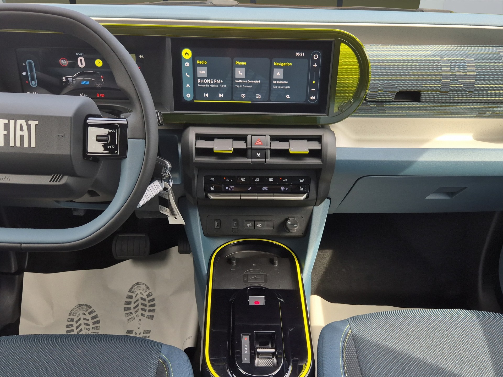 FIAT Grande Panda 1.2 Hybrid Icon-image-17