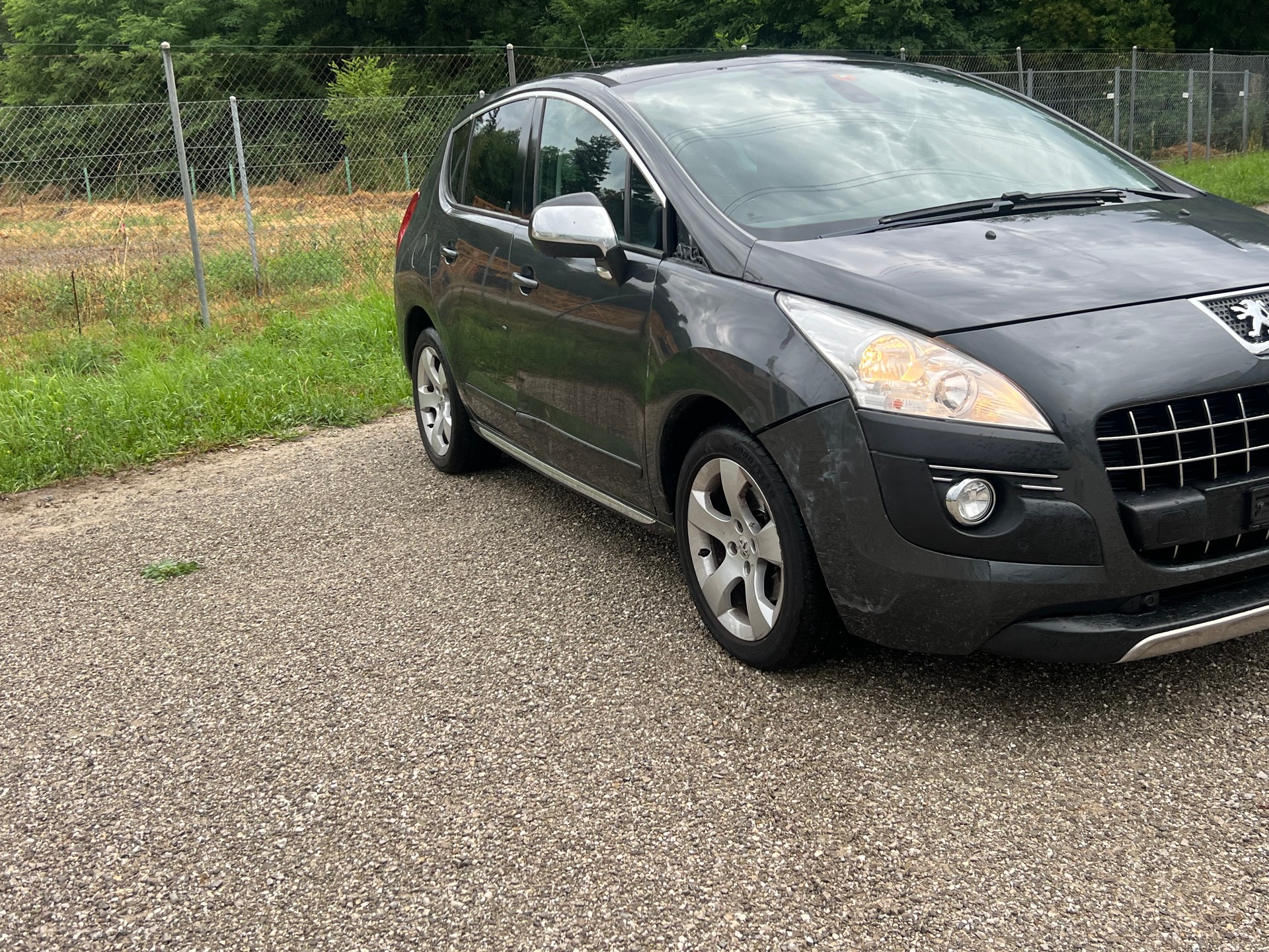PEUGEOT 3008 1.6 16V T Allure Tiptronic-image-1