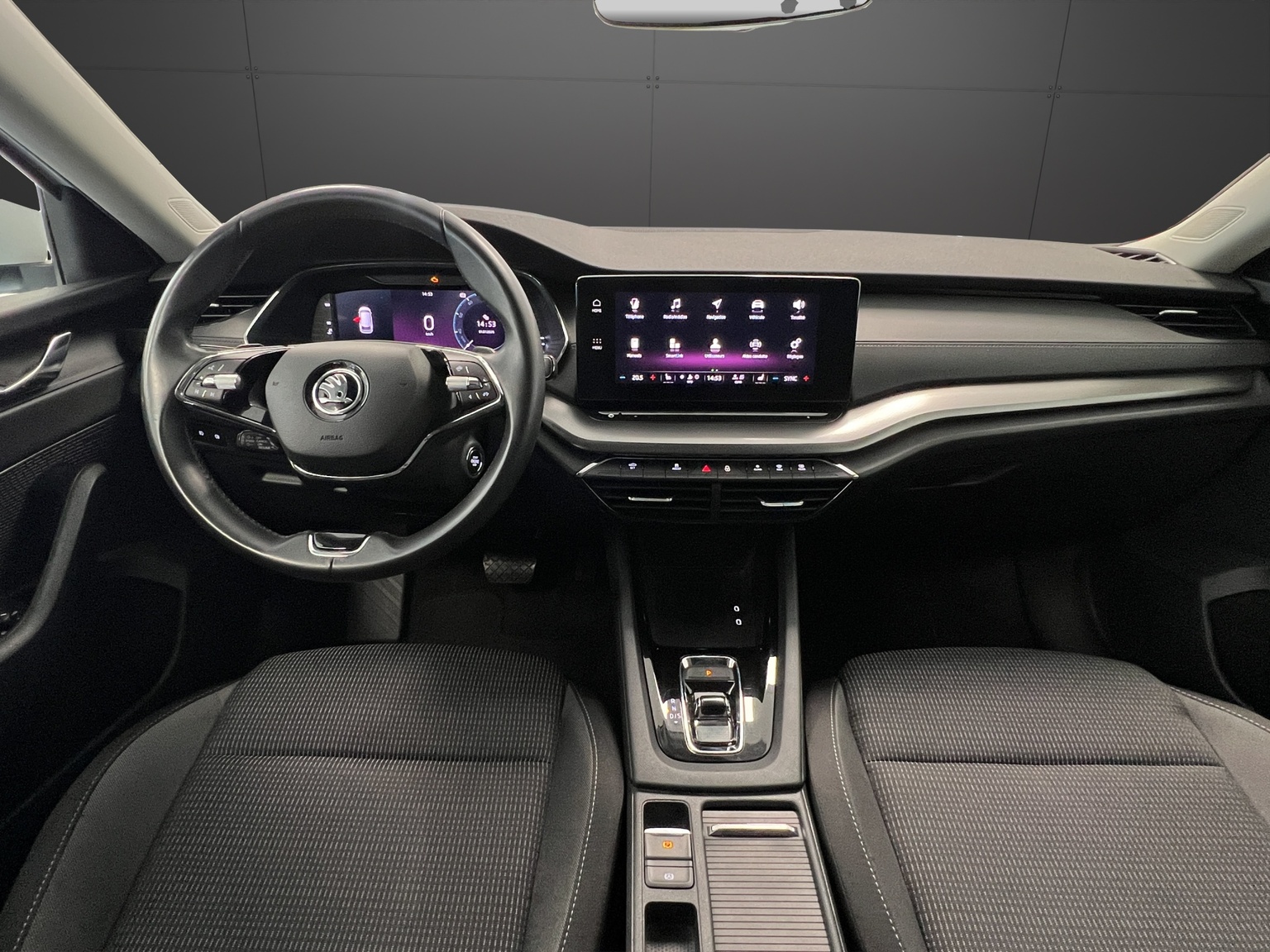 SKODA Octavia Combi 1.5 TSI mHEV DSG Ambition-image-9