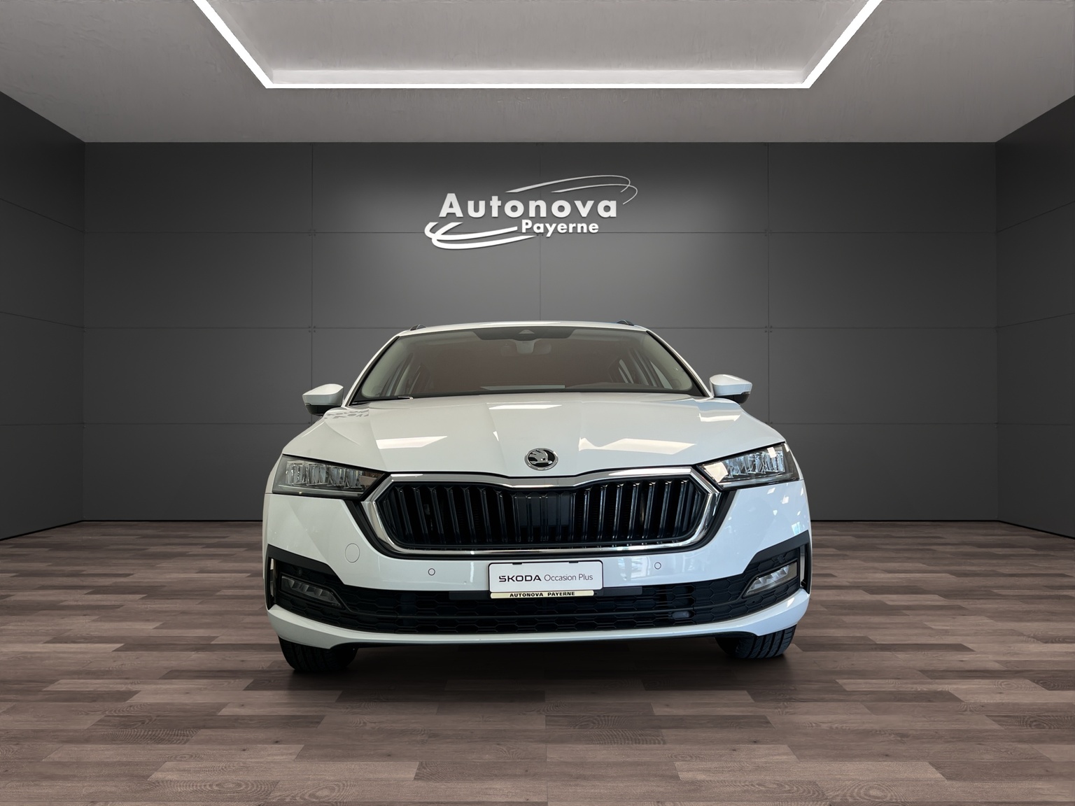 SKODA Octavia Combi 1.5 TSI mHEV DSG Ambition-image-1