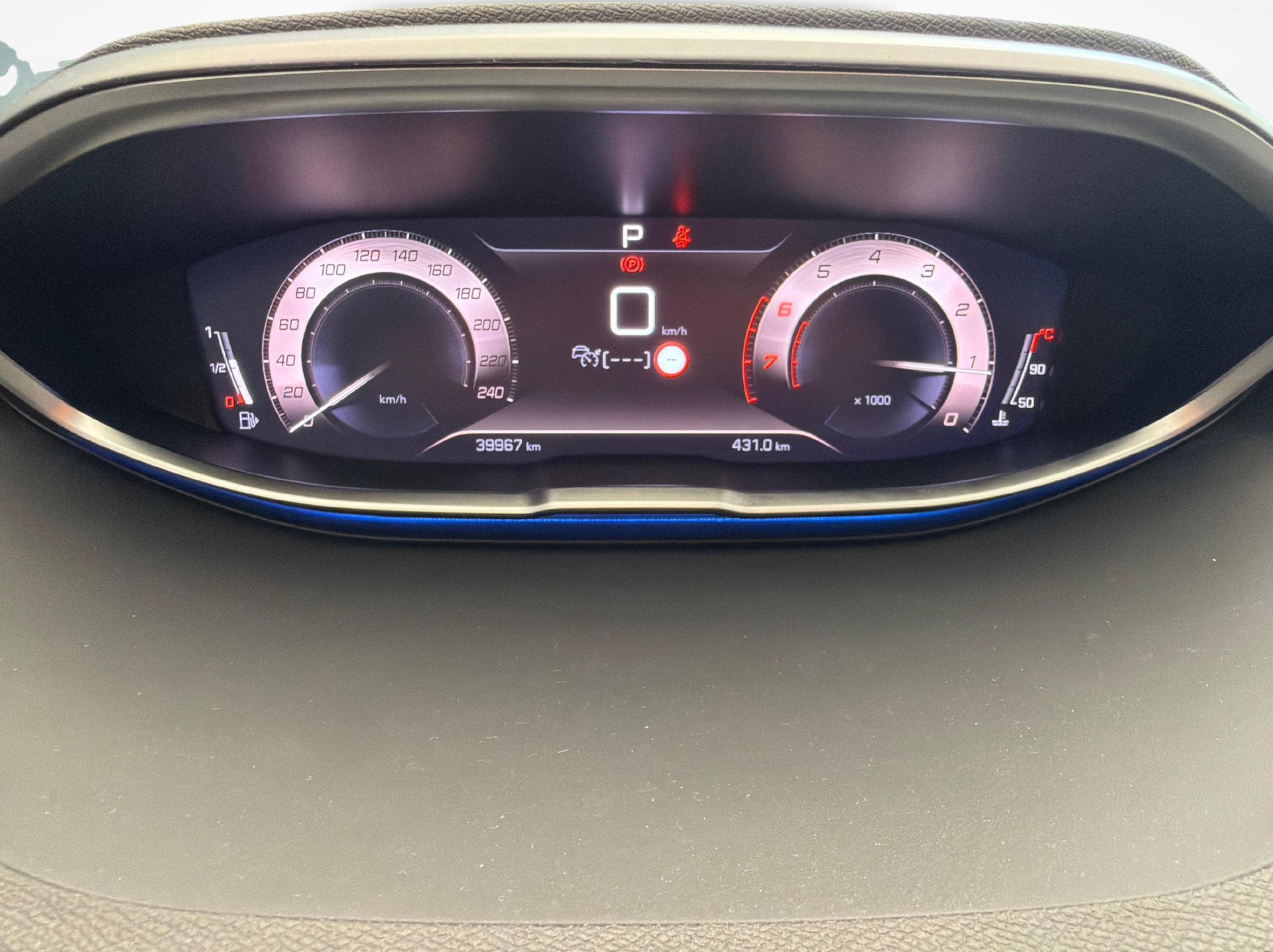 PEUGEOT 3008 1.2 PureTech GT-image-14