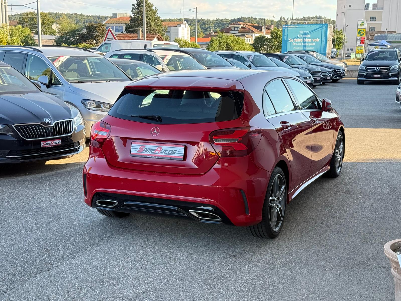 MERCEDES-BENZ A 220 AMG Line 4Matic 7G-DCT-image-1