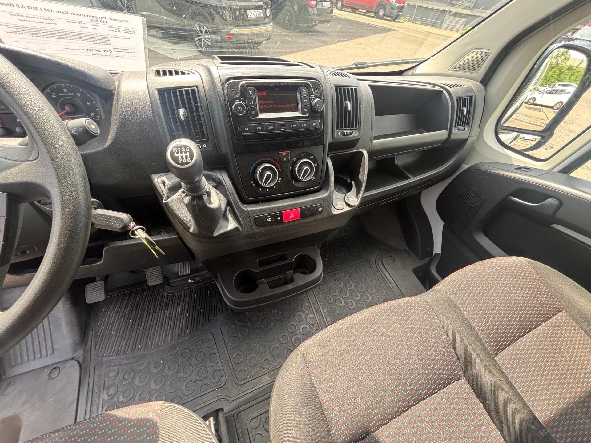 PEUGEOT Boxer Kaw. 335 L2H1 2.2 BlueHDi 140 S/S-image-9