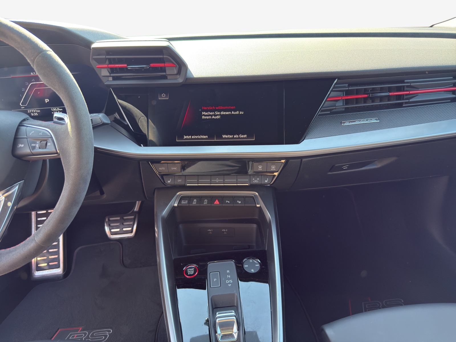 AUDI RS3 Sportback 2.5 TSI quattro S-tronic-image-10