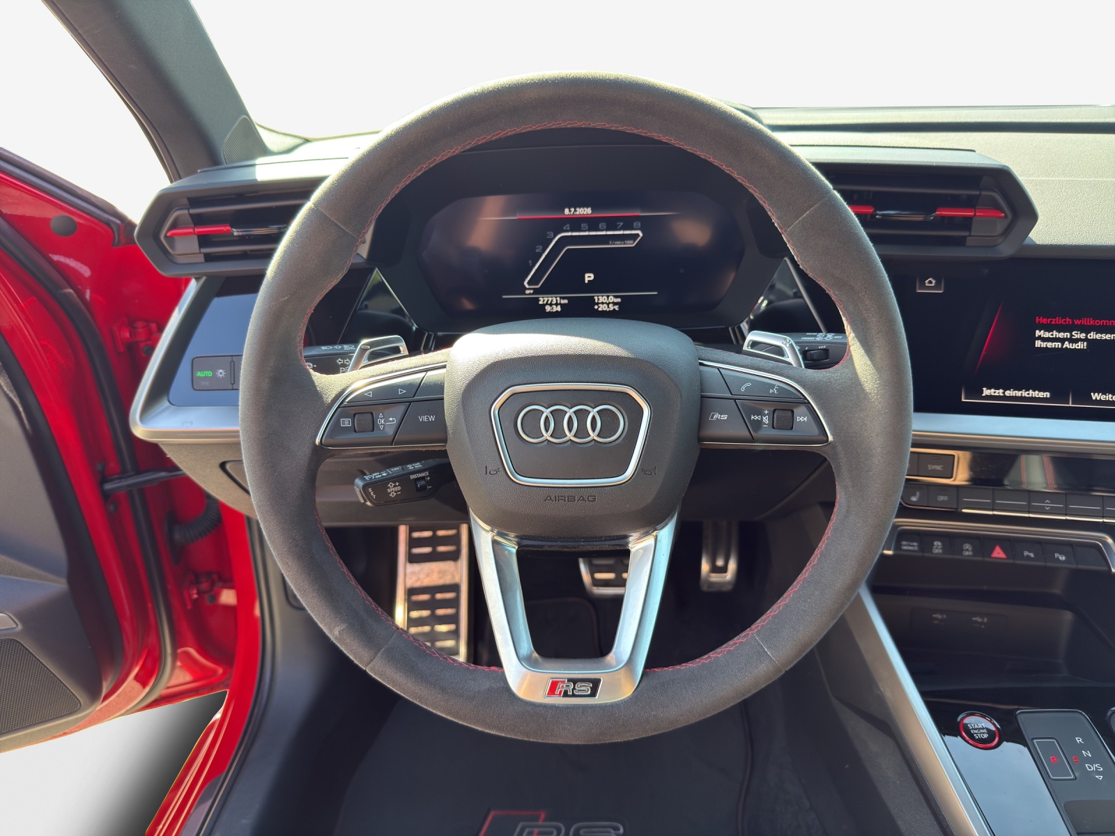 AUDI RS3 Sportback 2.5 TSI quattro S-tronic-image-9
