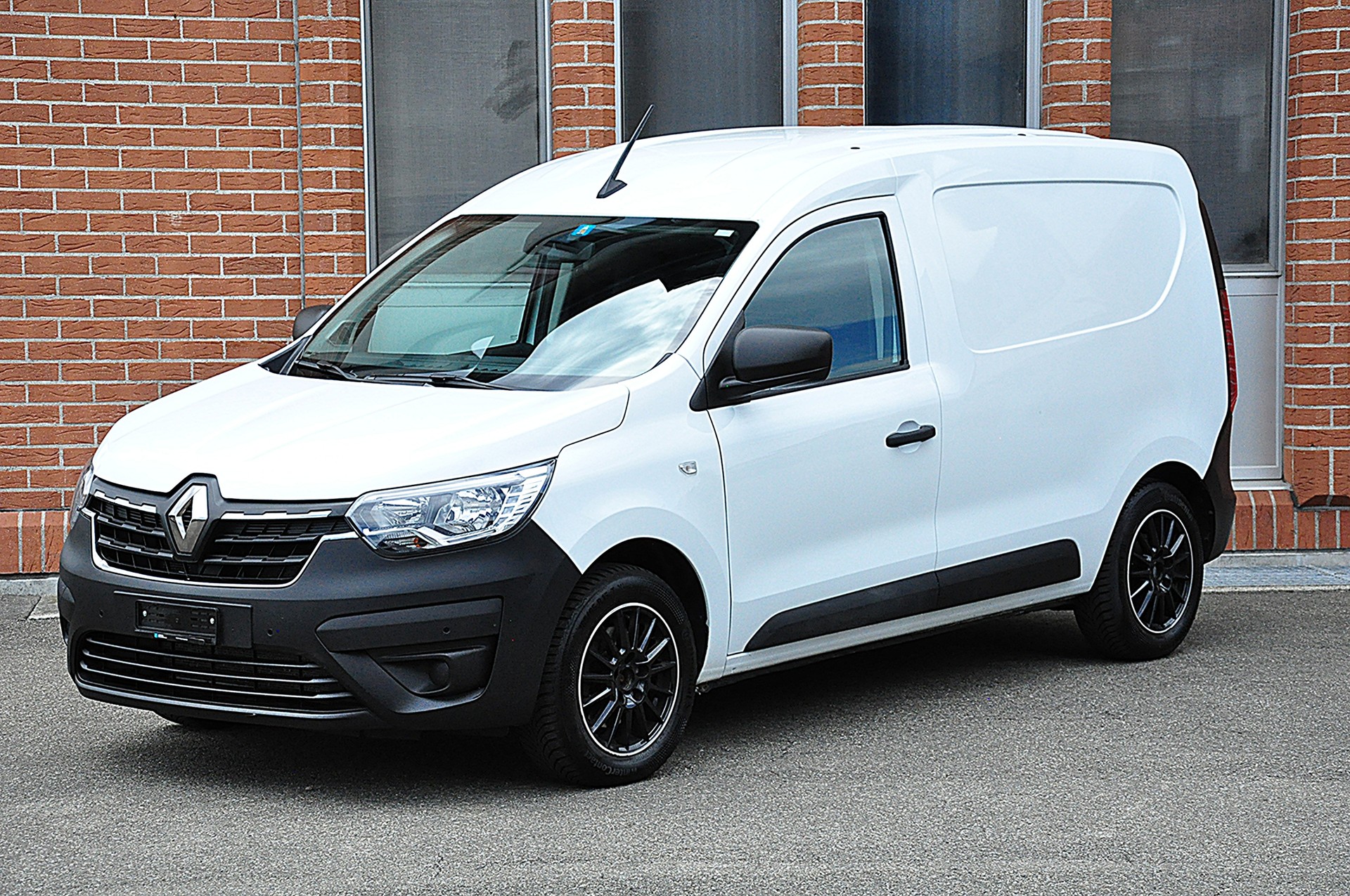 RENAULT Express 1.5 Blue dCi 95 Advance-image-2